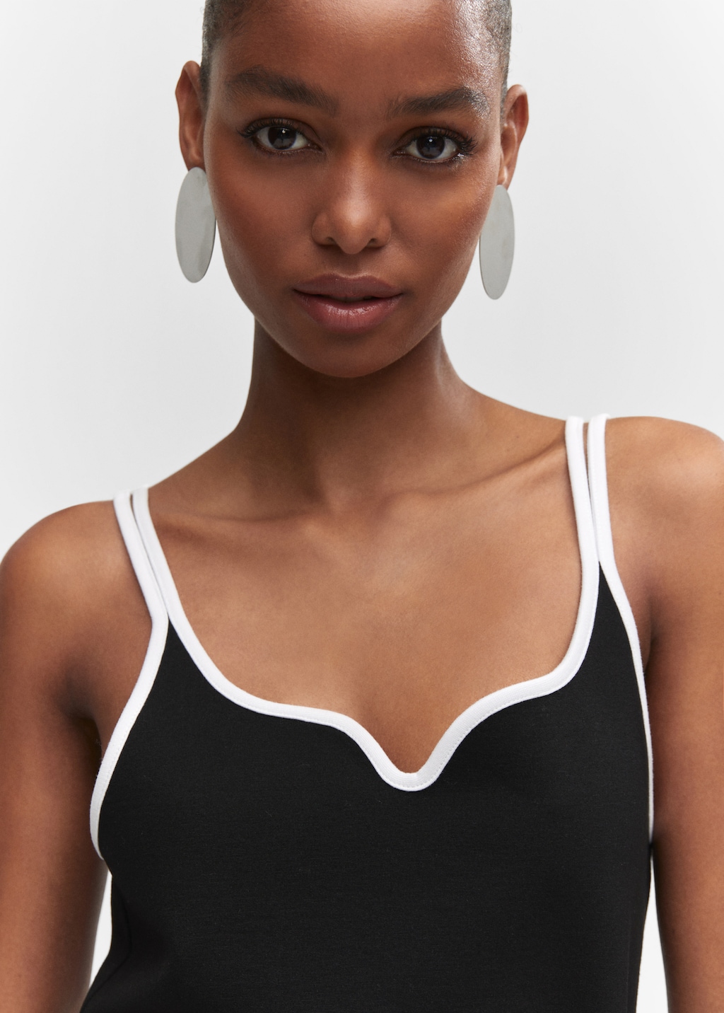 Contrast spaghetti strap top Woman MANGO Armenia