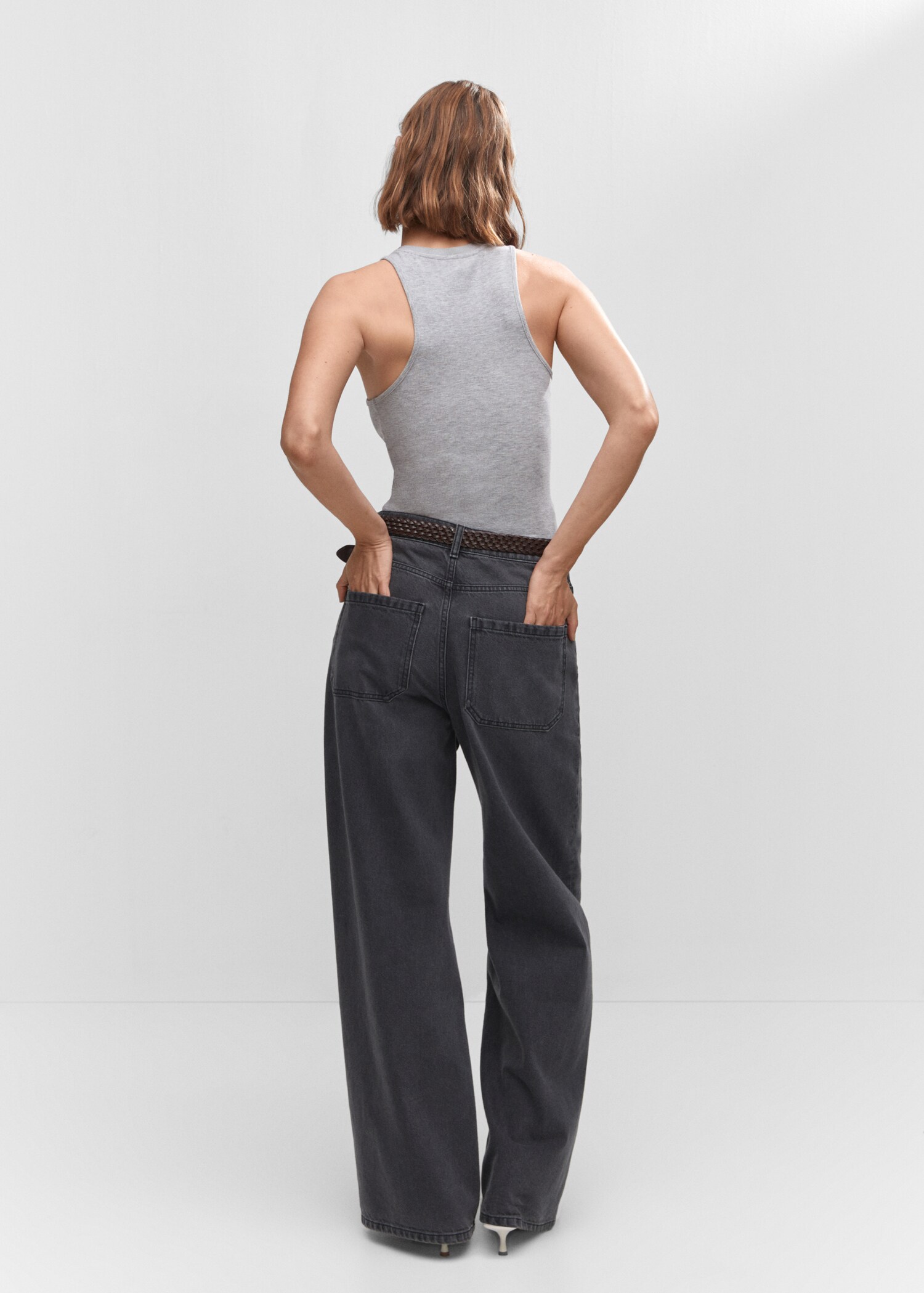 Ribbed strap top - Reverse of the article