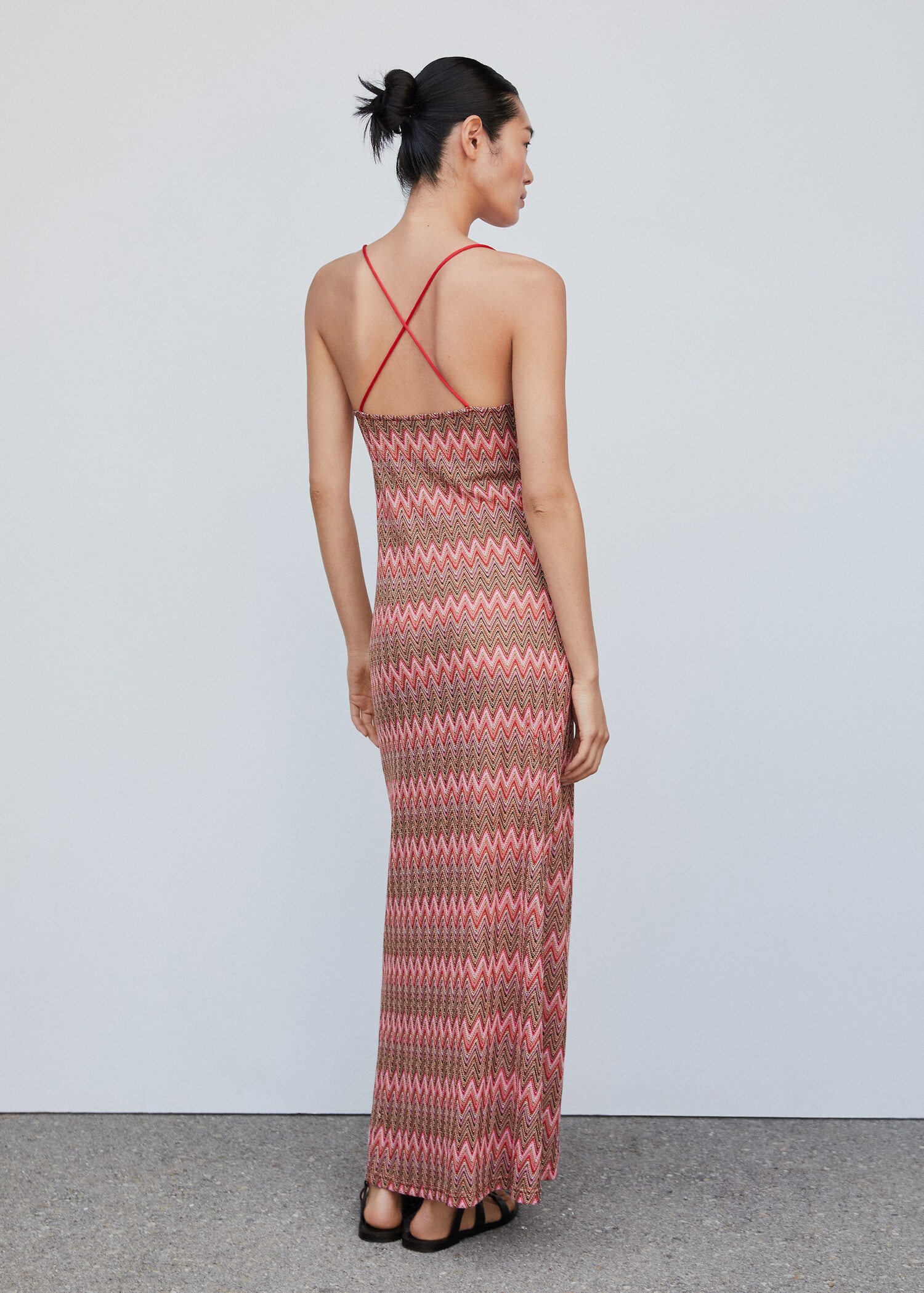 Geometric pattern dress - Reverse of the article