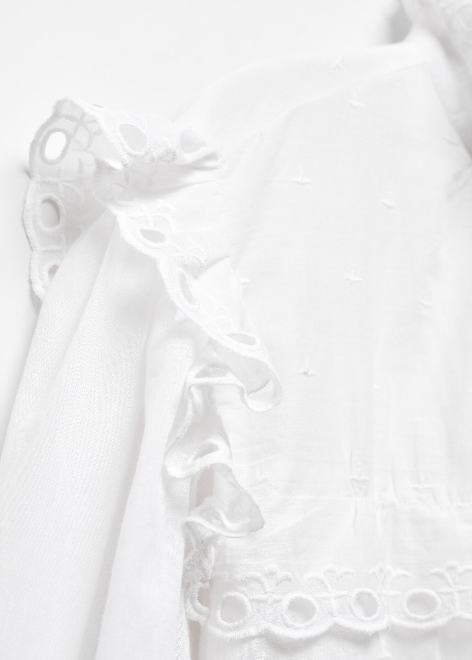 Embroidered details blouse - Details of the article 8