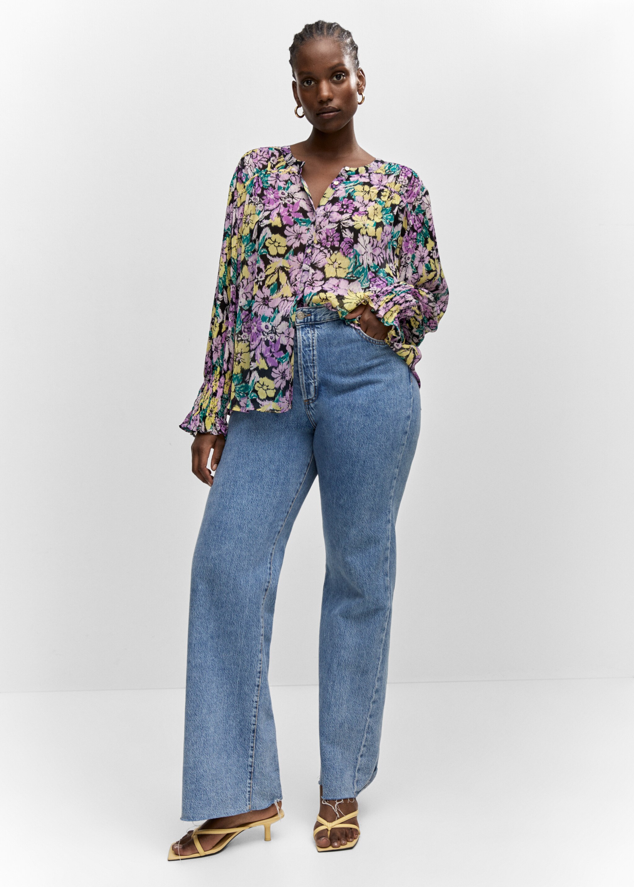 Floral textured blouse - Details of the article 3