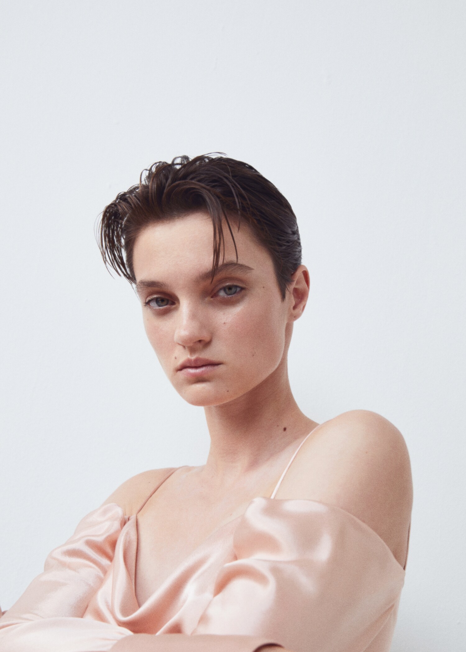 Blouse satin col bénitier - Détail de l'article 6