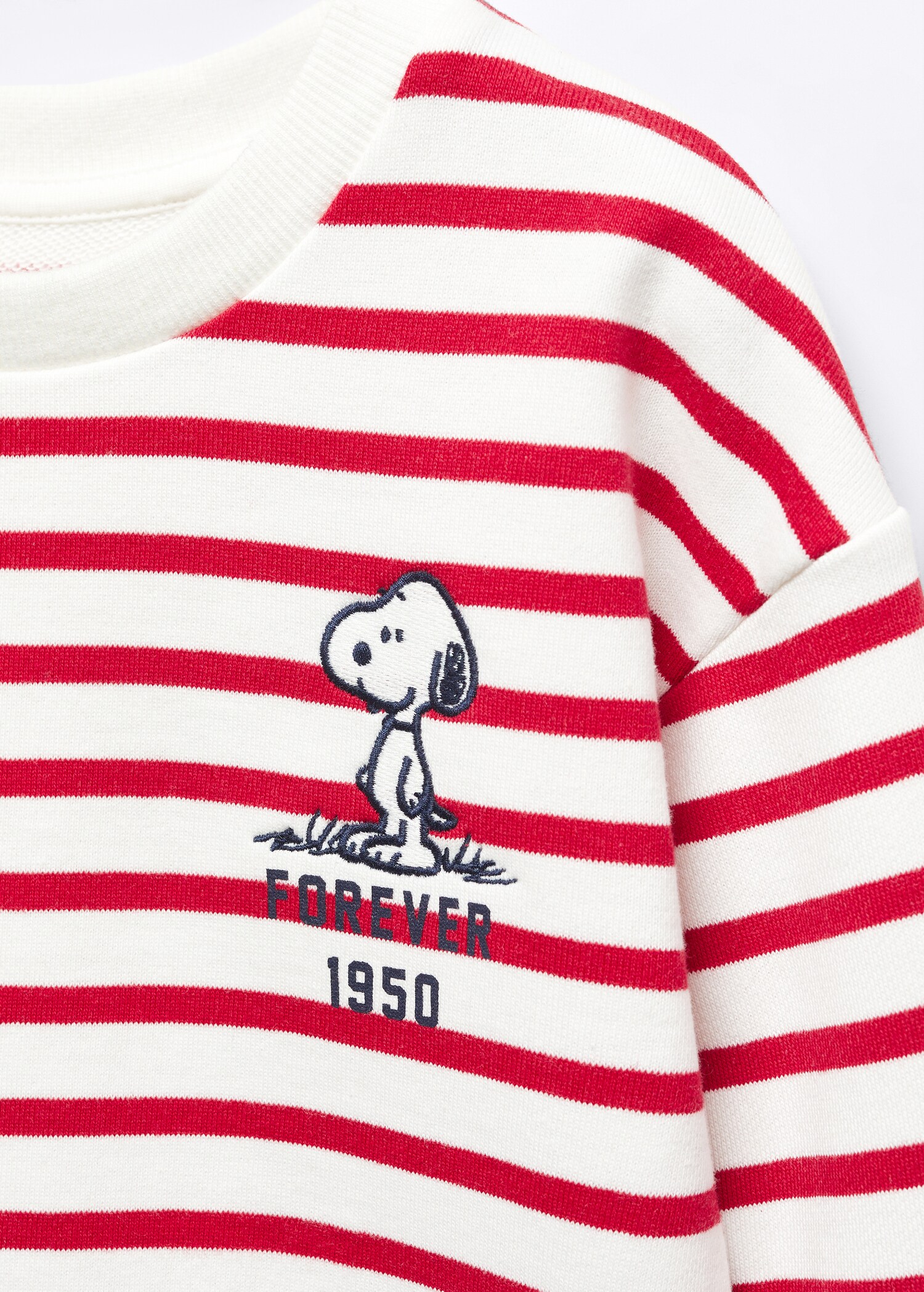 سويت شيرت قطني Snoopy - تفاصيل المنتج 8