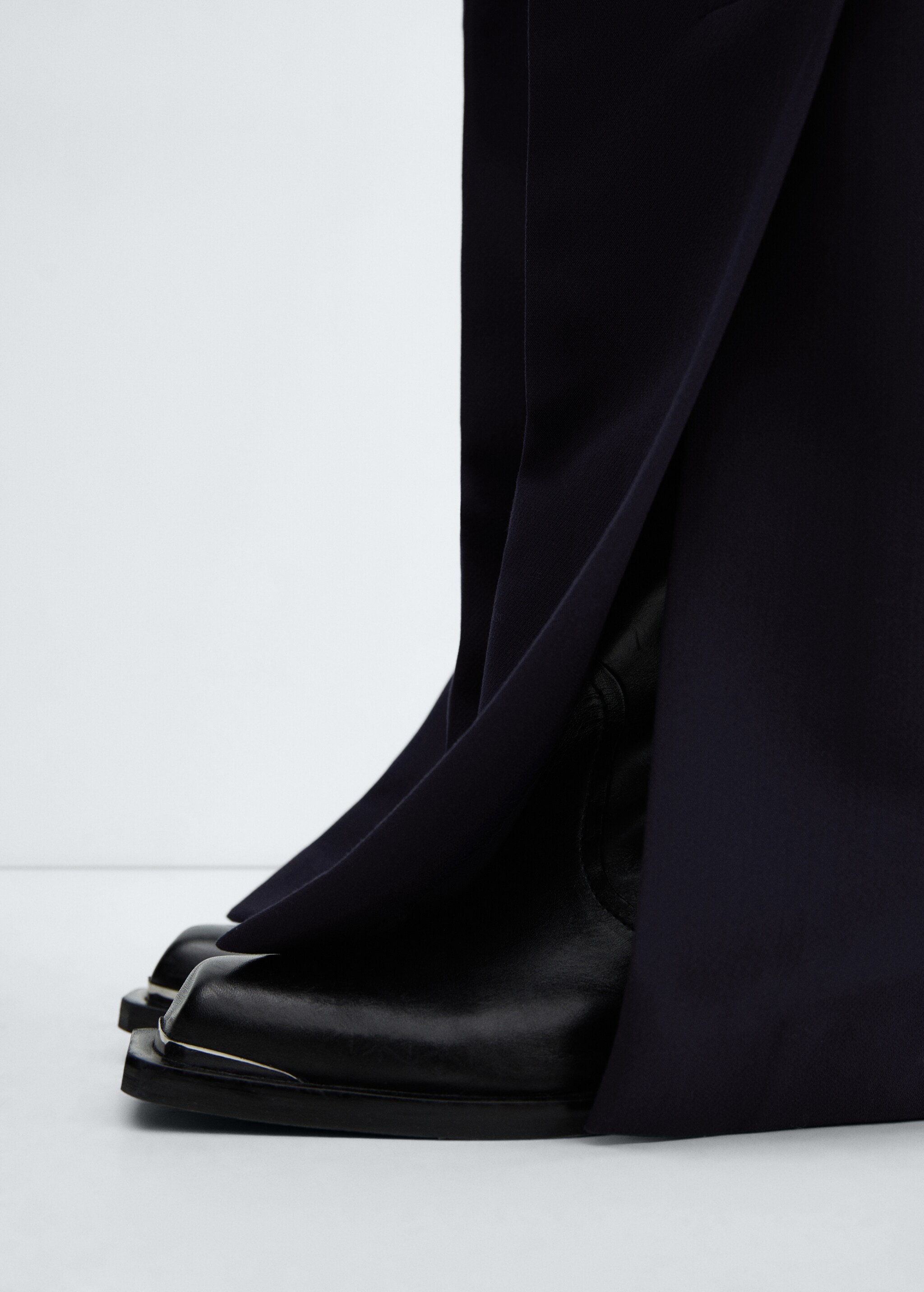 Yırtmaç detaylı düz kesim pantolon - Ürün detayı 6