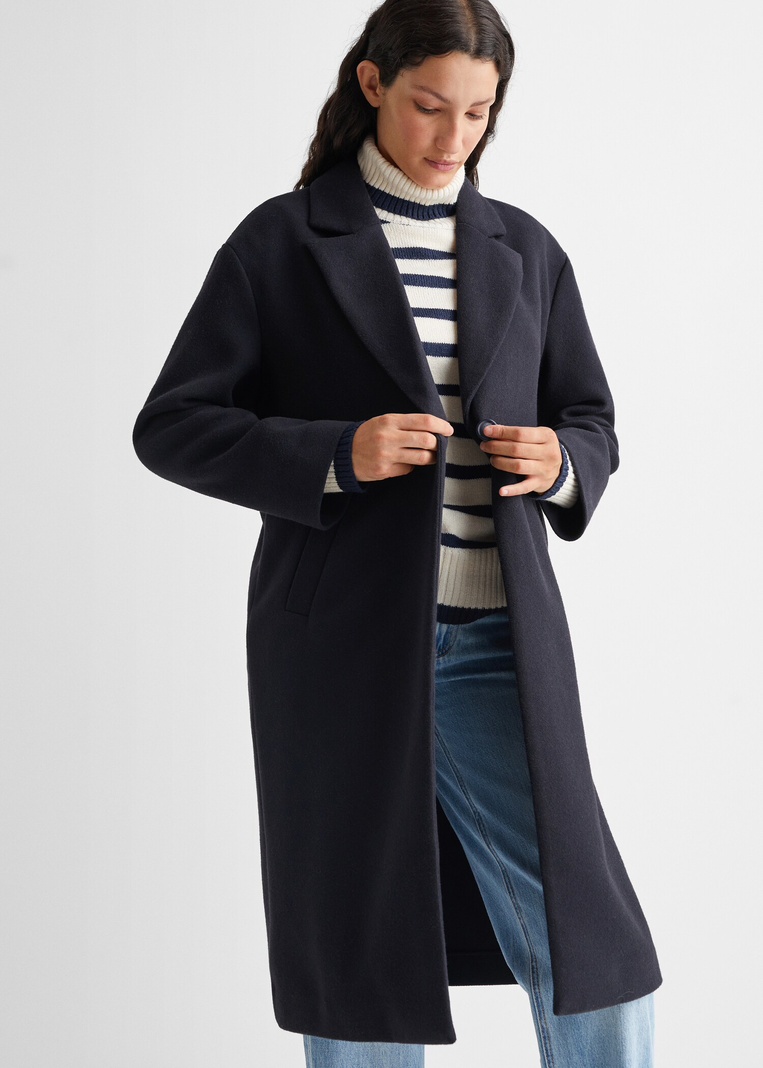 Lapelled straight-cut coat - Medium plane
