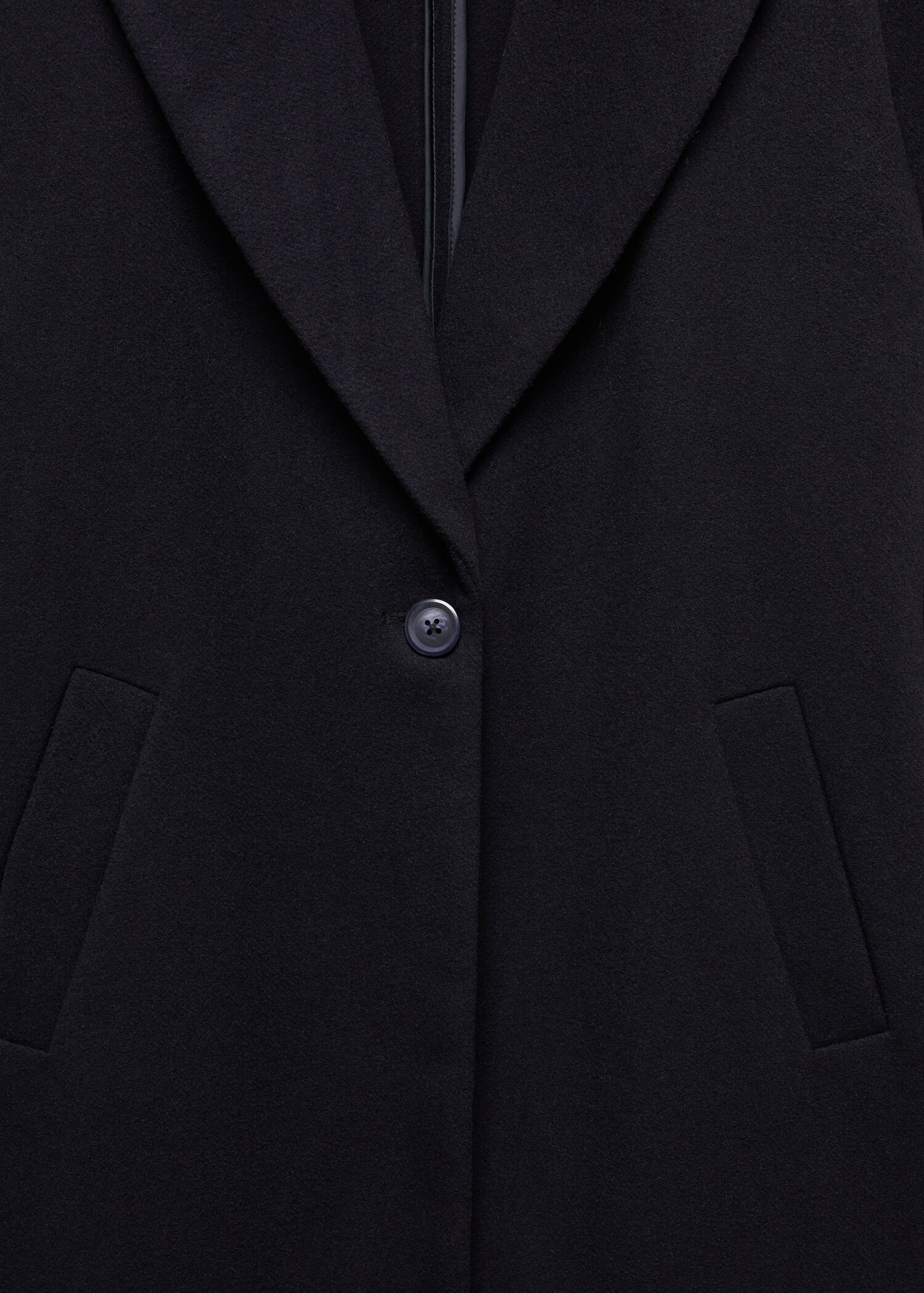 Lapelled straight-cut coat - Details of the article 8
