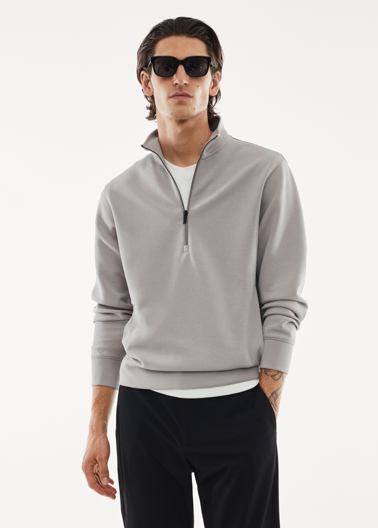 Breathable zip-neck sweatshirt - Medium plane