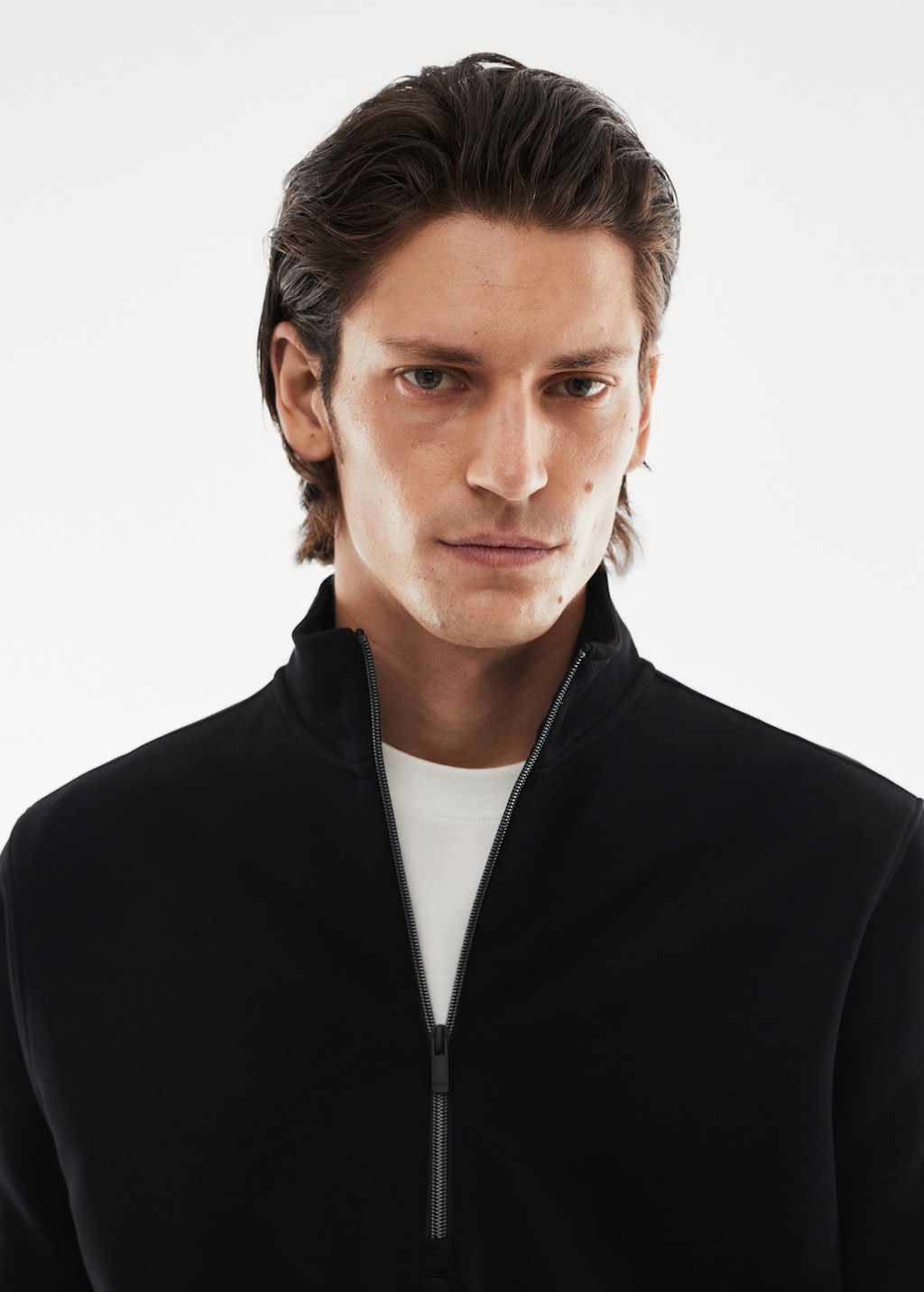 Breathable zip-neck sweatshirt - Men | MANGO Niger Breathable zip-neck sweatshirt - Men | MANGO Niger