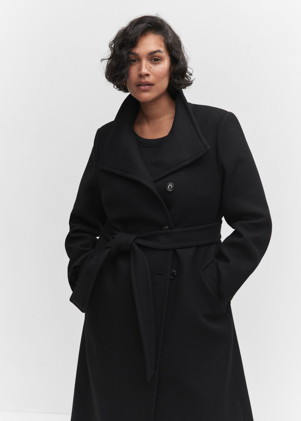 Belted Manteco wool coat