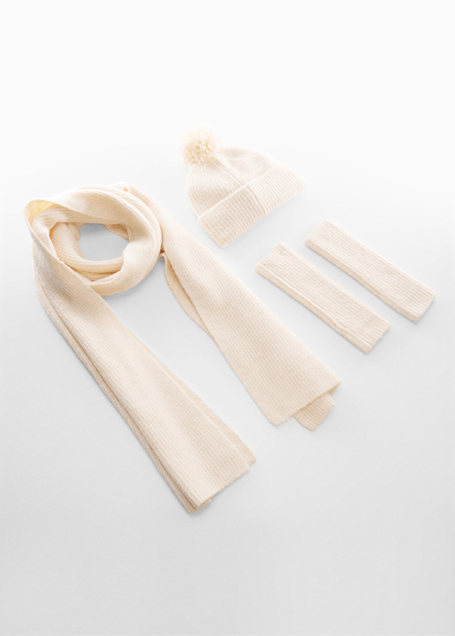 Knit scarf - Details of the article 1