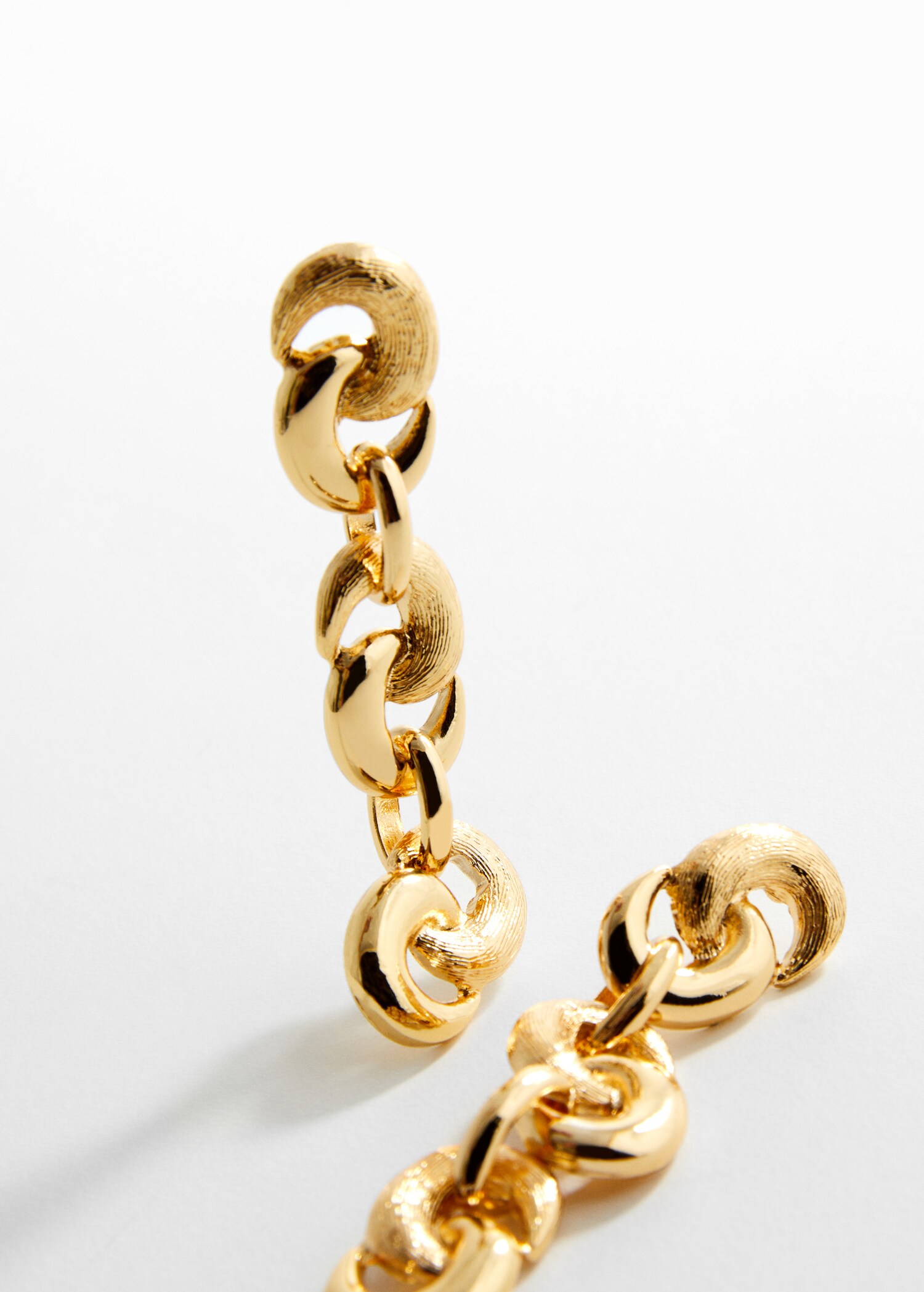 Long earrings with intertwined hoops - Medium plane