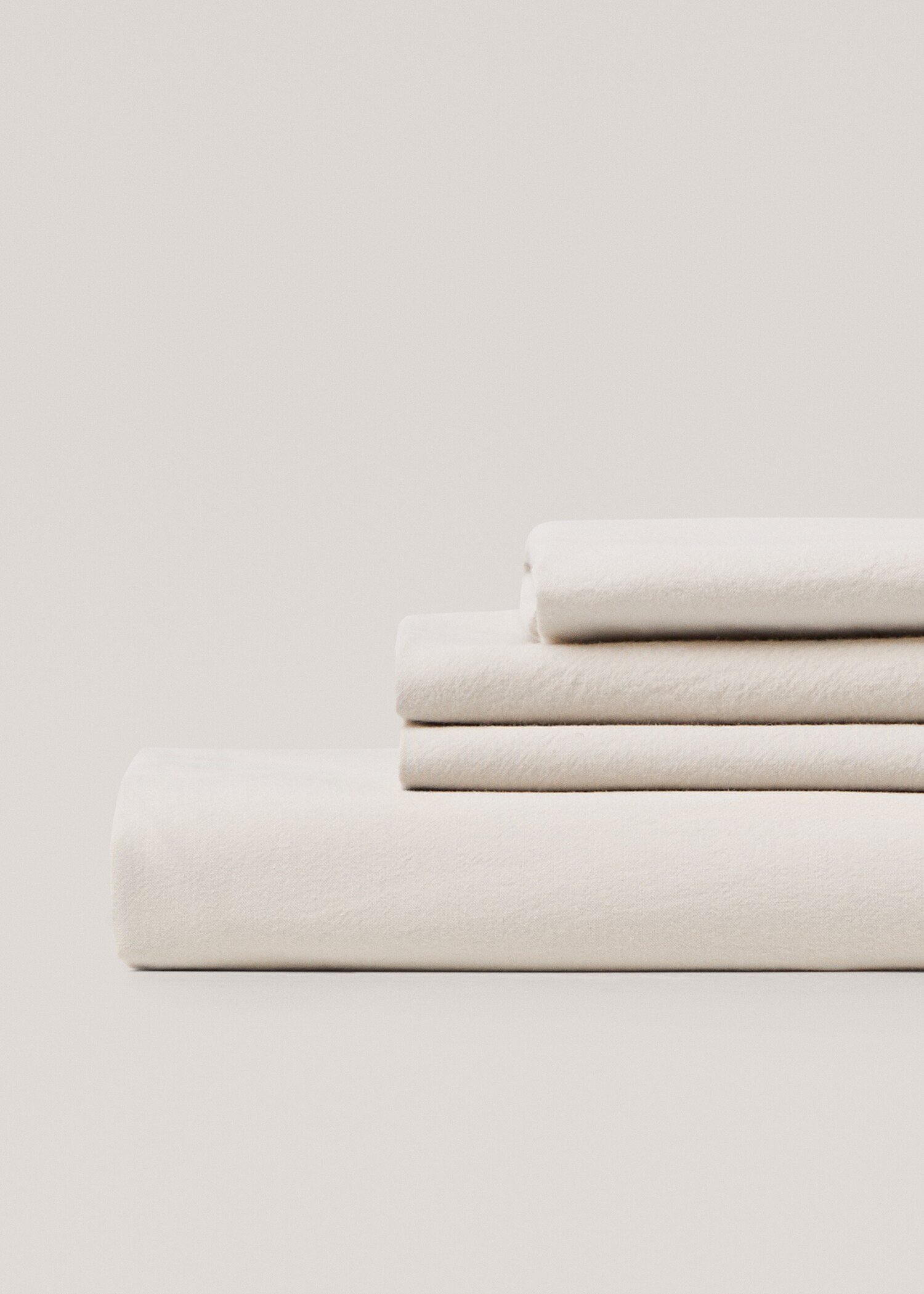 Washed cotton fitted sheet 140x200cm - Article without model