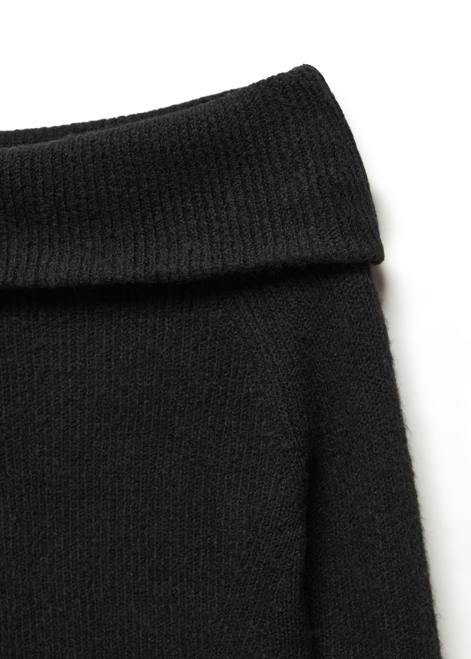 Boat neck sweater - Details of the article 8