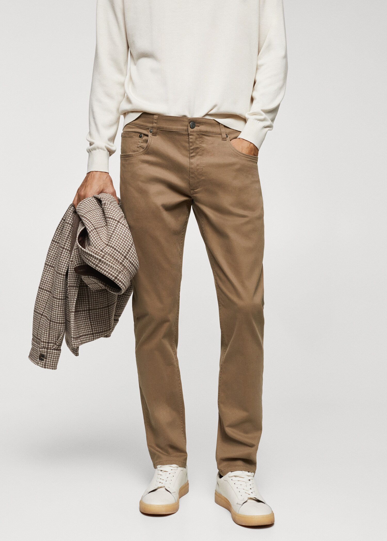 Pantalon slim-fit coton élastique - Plan moyen