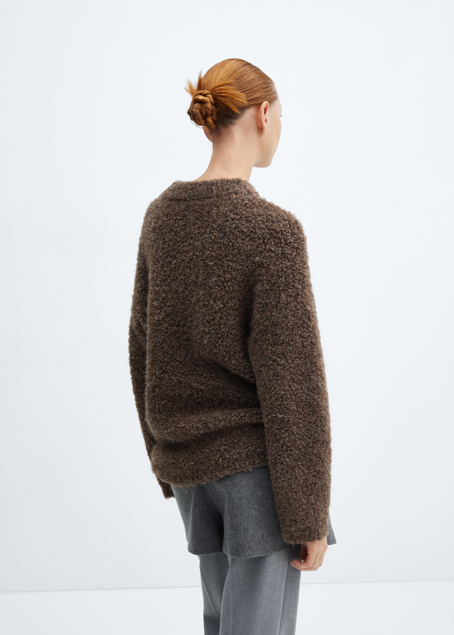 Bouclé sweater - Reverse of the article