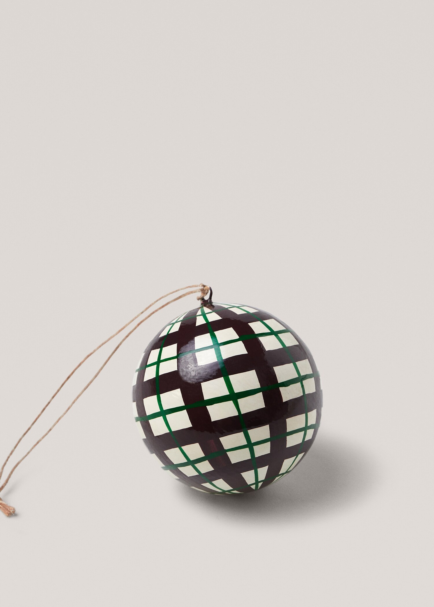 Christmas tree ornament - Details of the article 1