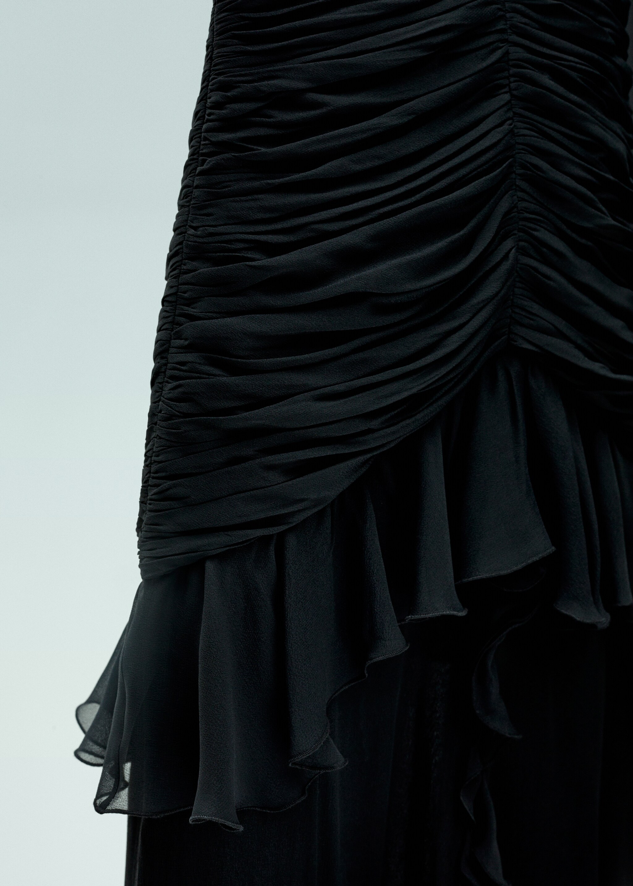  Halter neck ruched dress - Details of the article 8