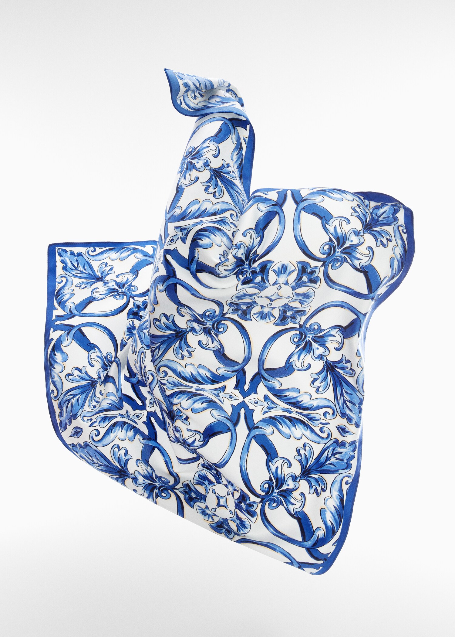 Printed satin scarf - Details of the article 5