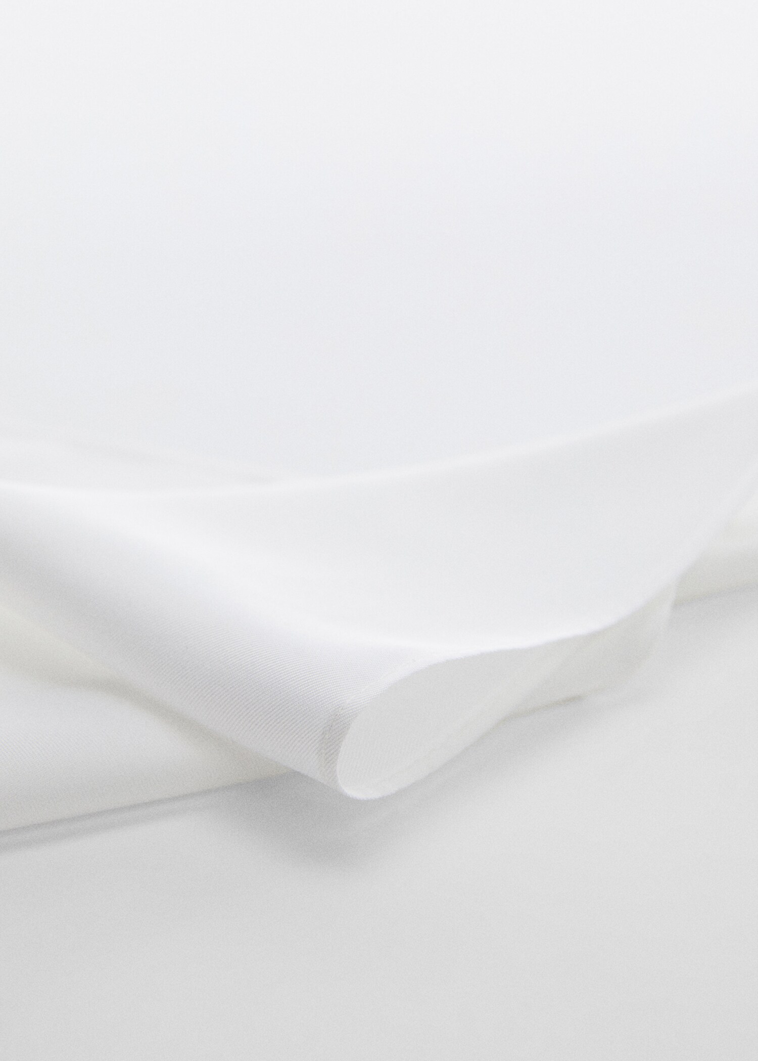 Plain recycled polyester scarf - Details of the article 1