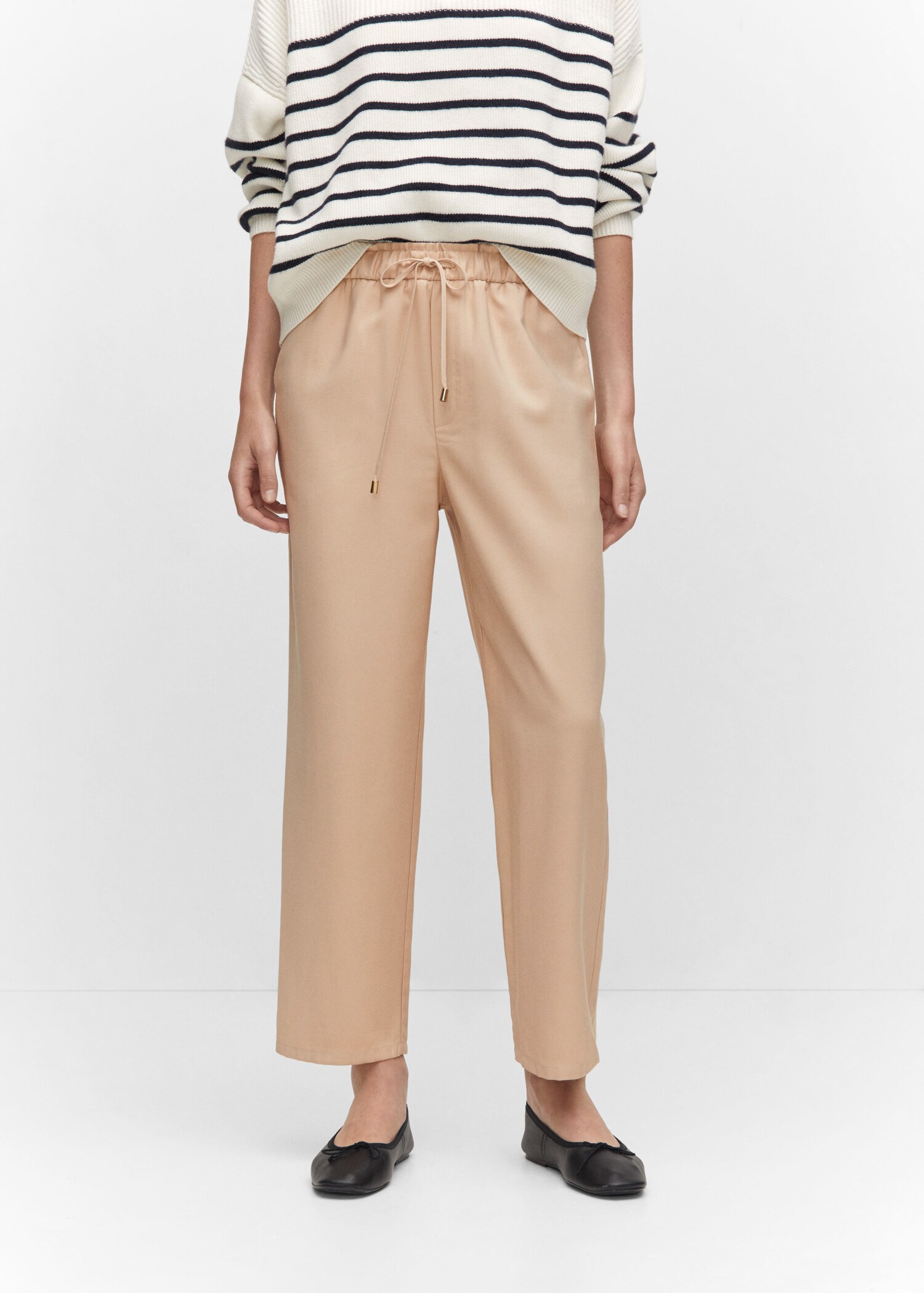 Pantalon droit fluide nœud - Plan moyen
