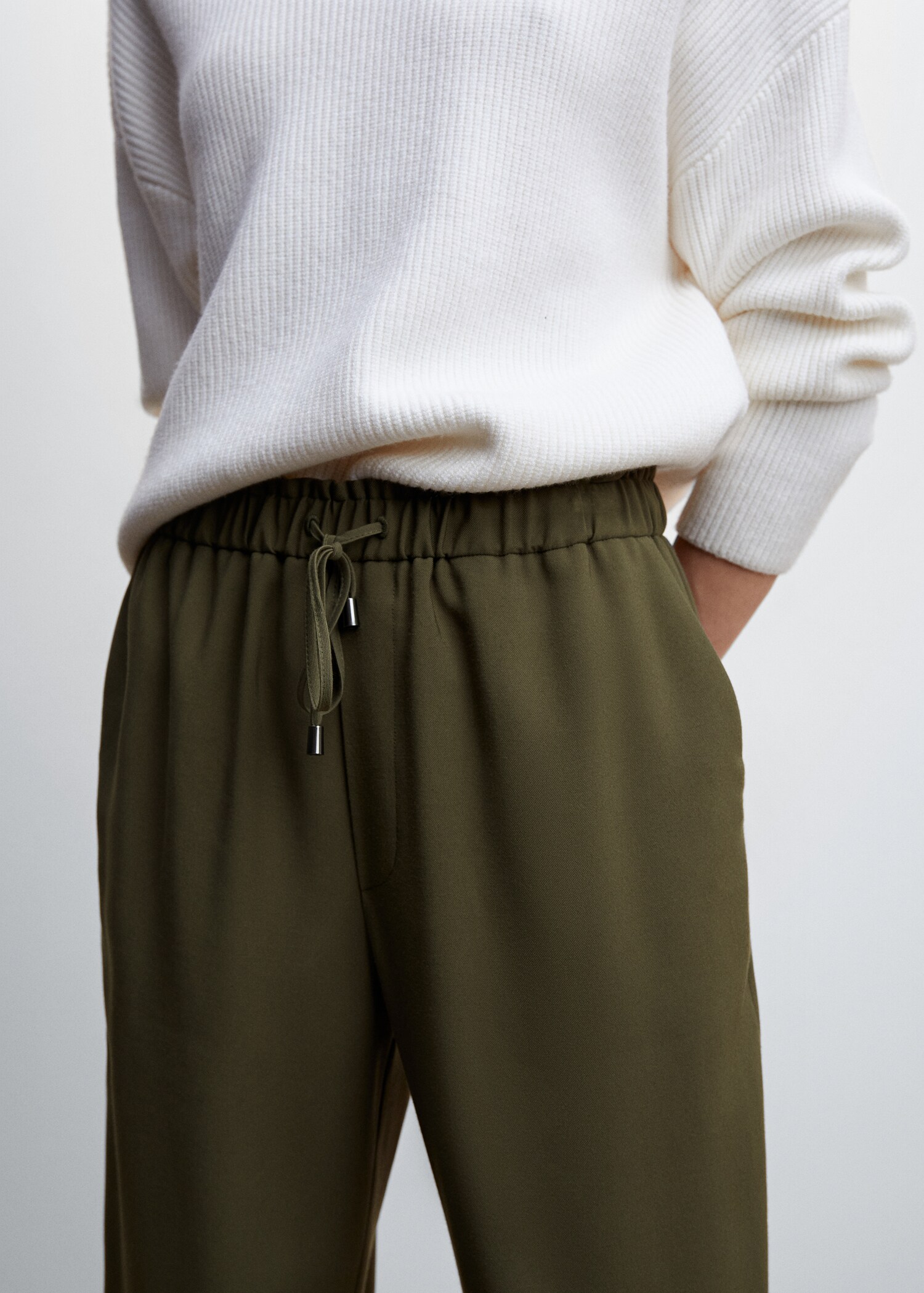 Flowy straight-fit trousers with bow - Details of the article 6
