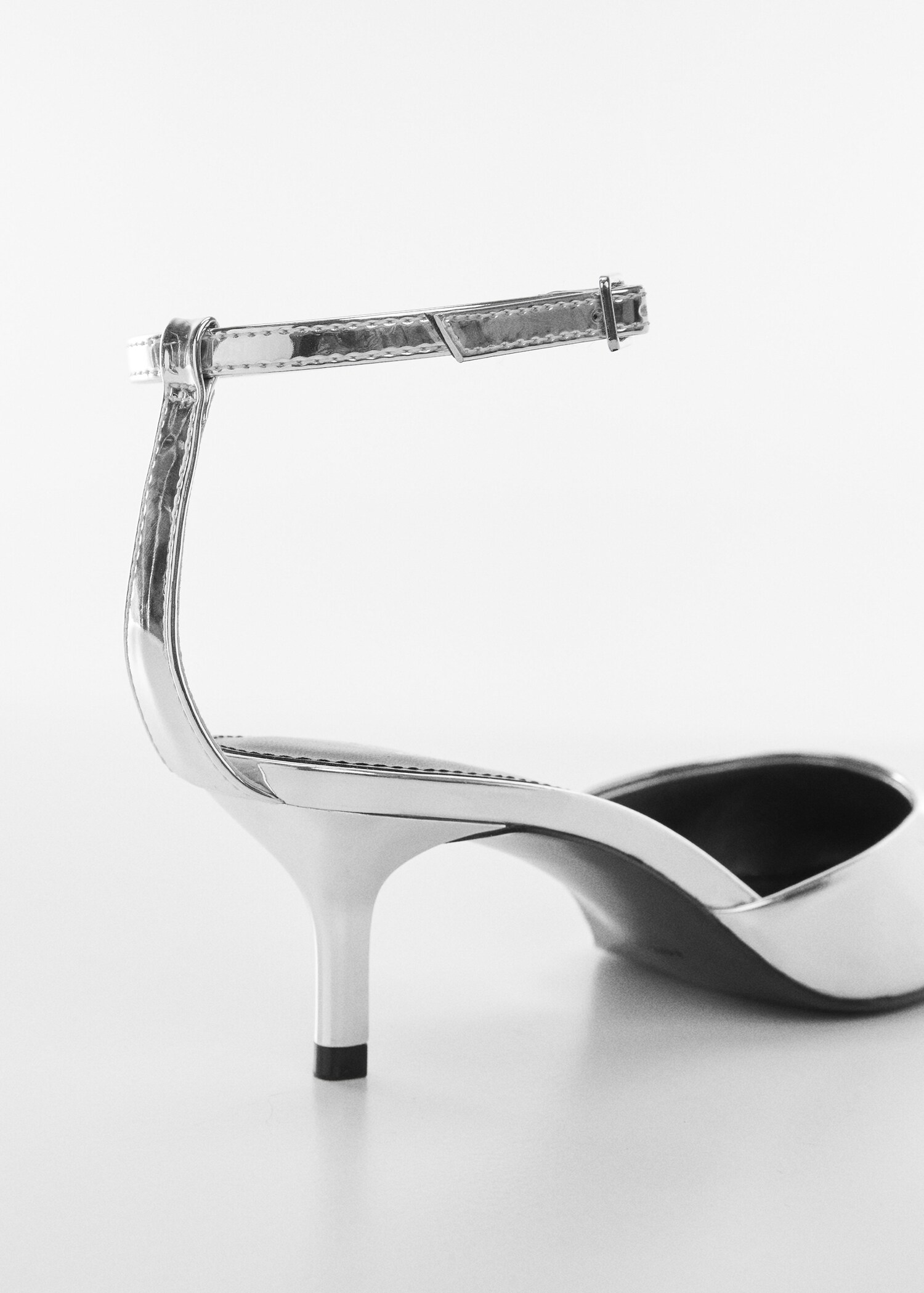 Chaussures à talons métallisés - Détail de l'article 1