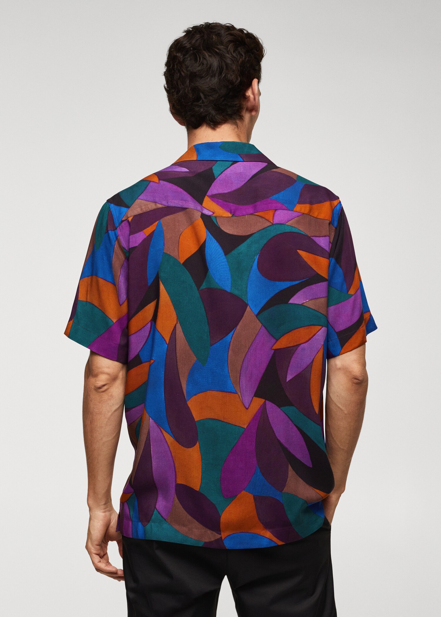 Camisa bowling estampado geométrico - Reverso del artículo
