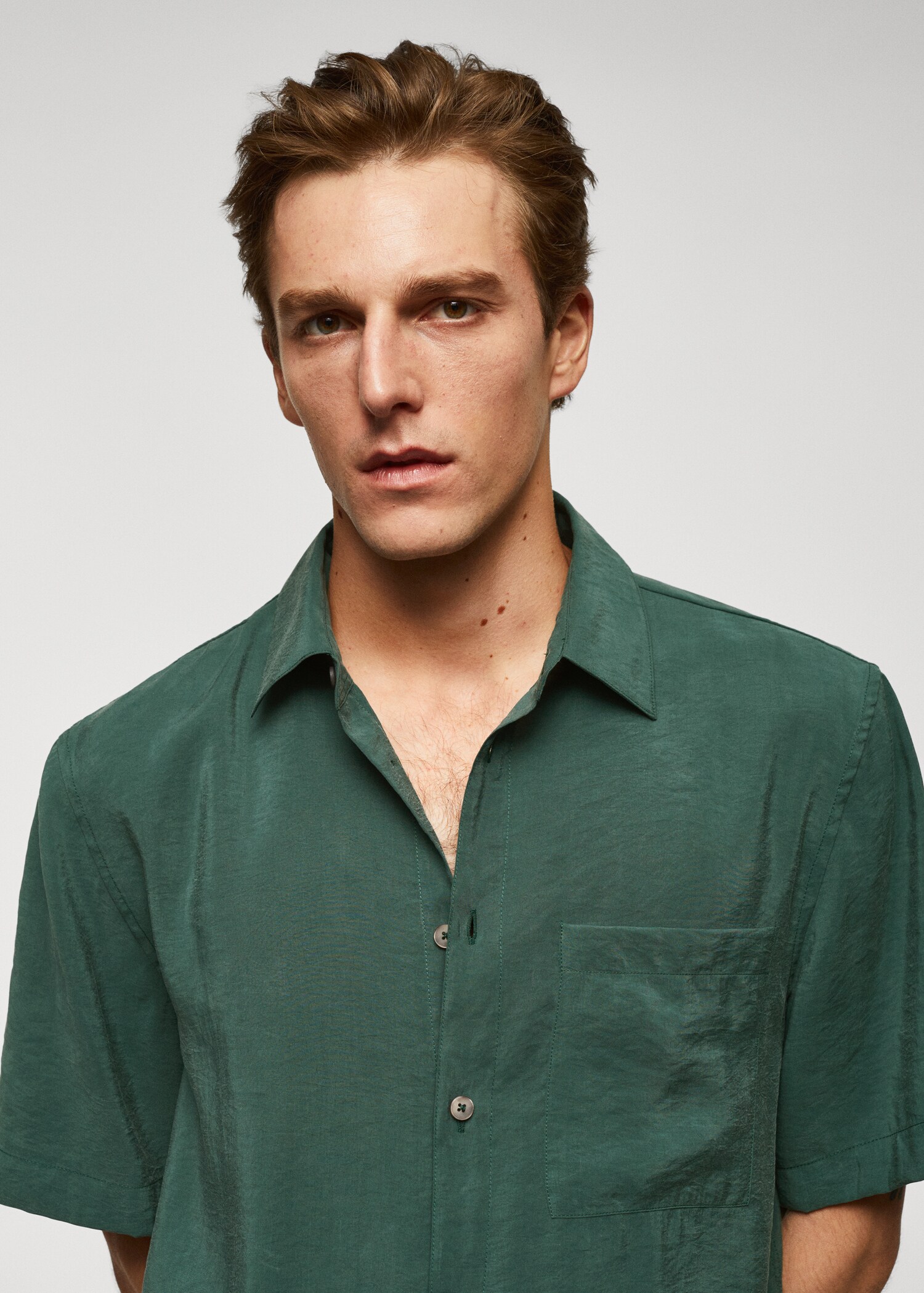 Camisa regular fit manga corta - Detalle del artículo 1