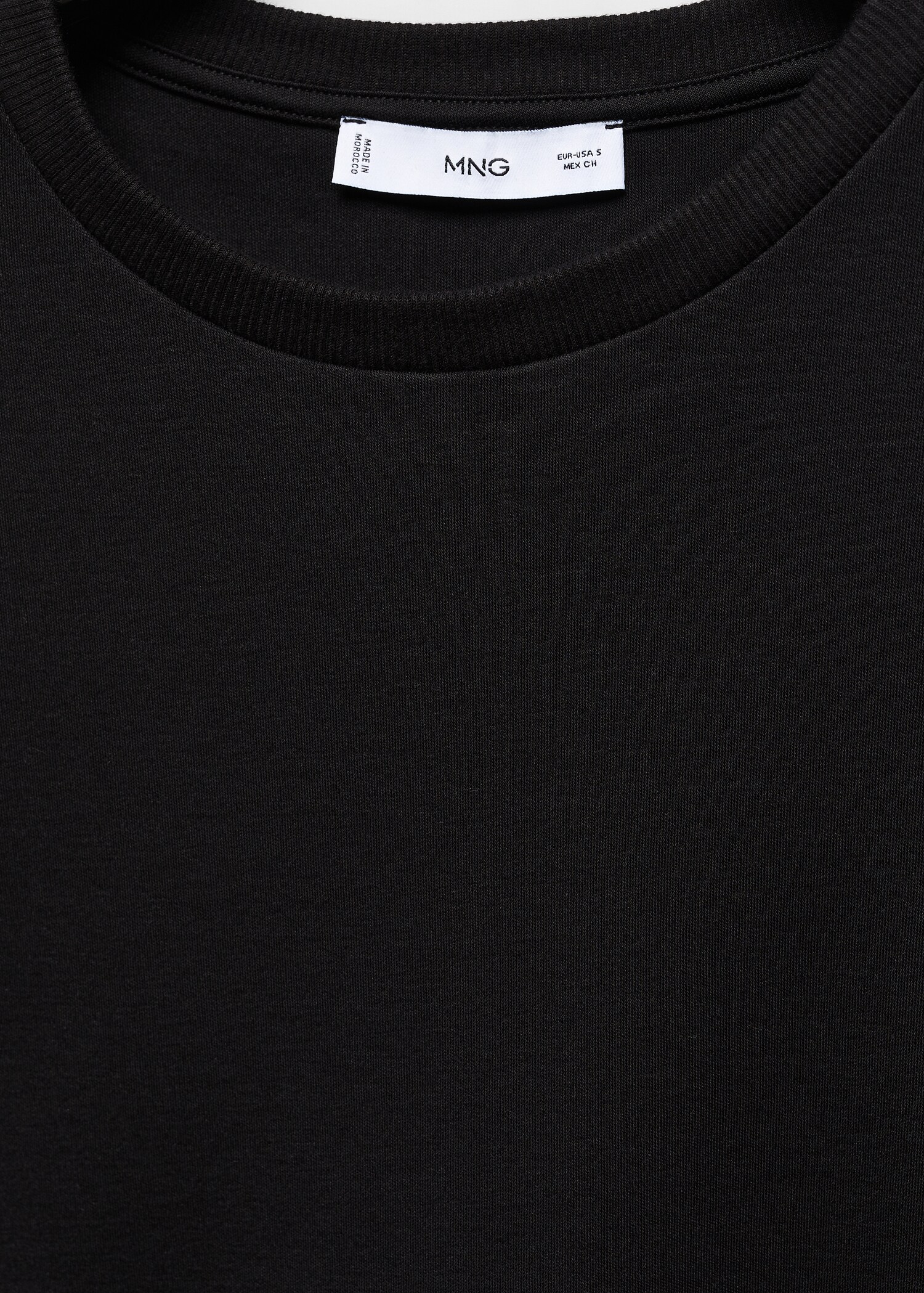 Premium cotton t-shirt - Details of the article 8