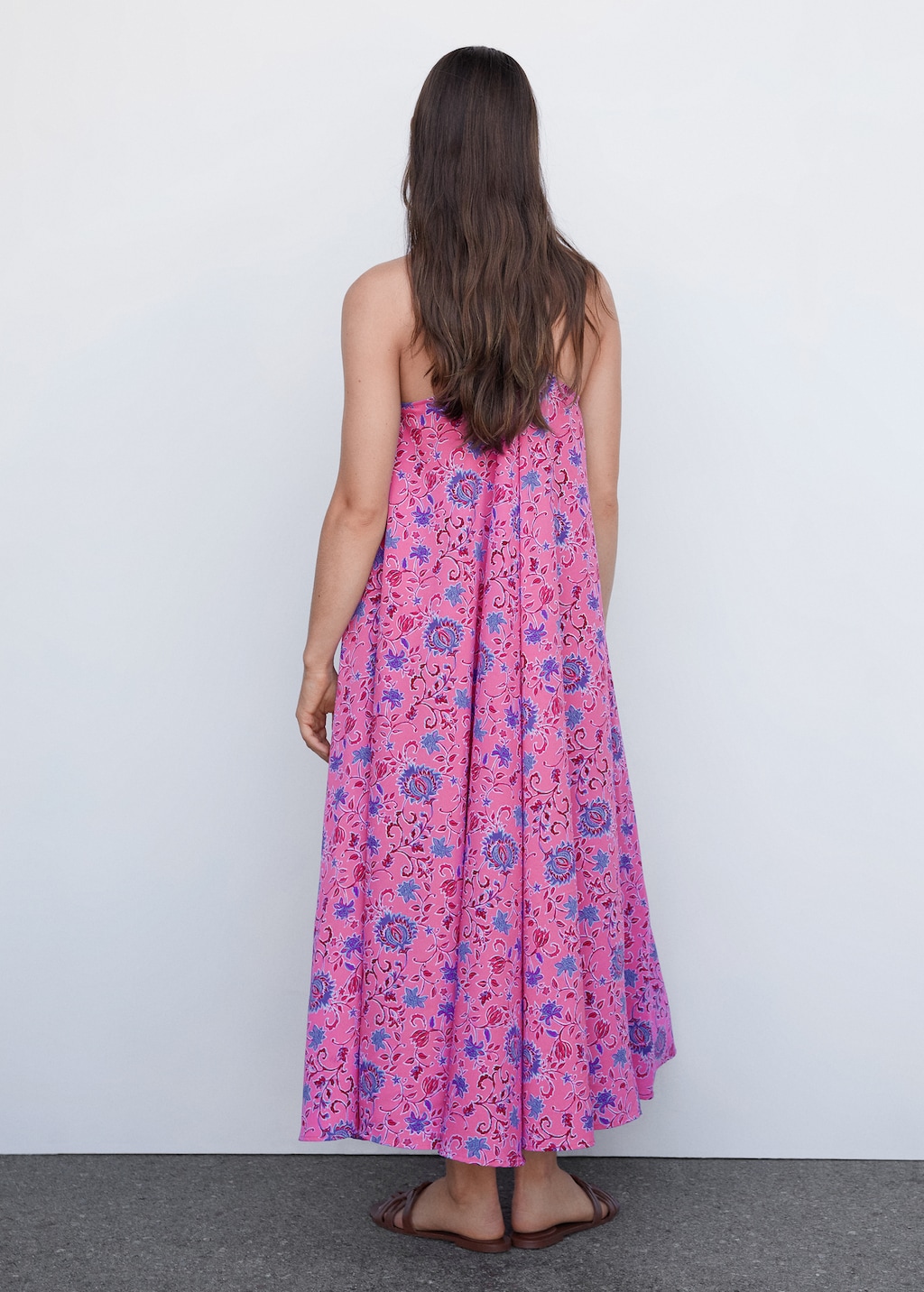 Robe fleurie col V