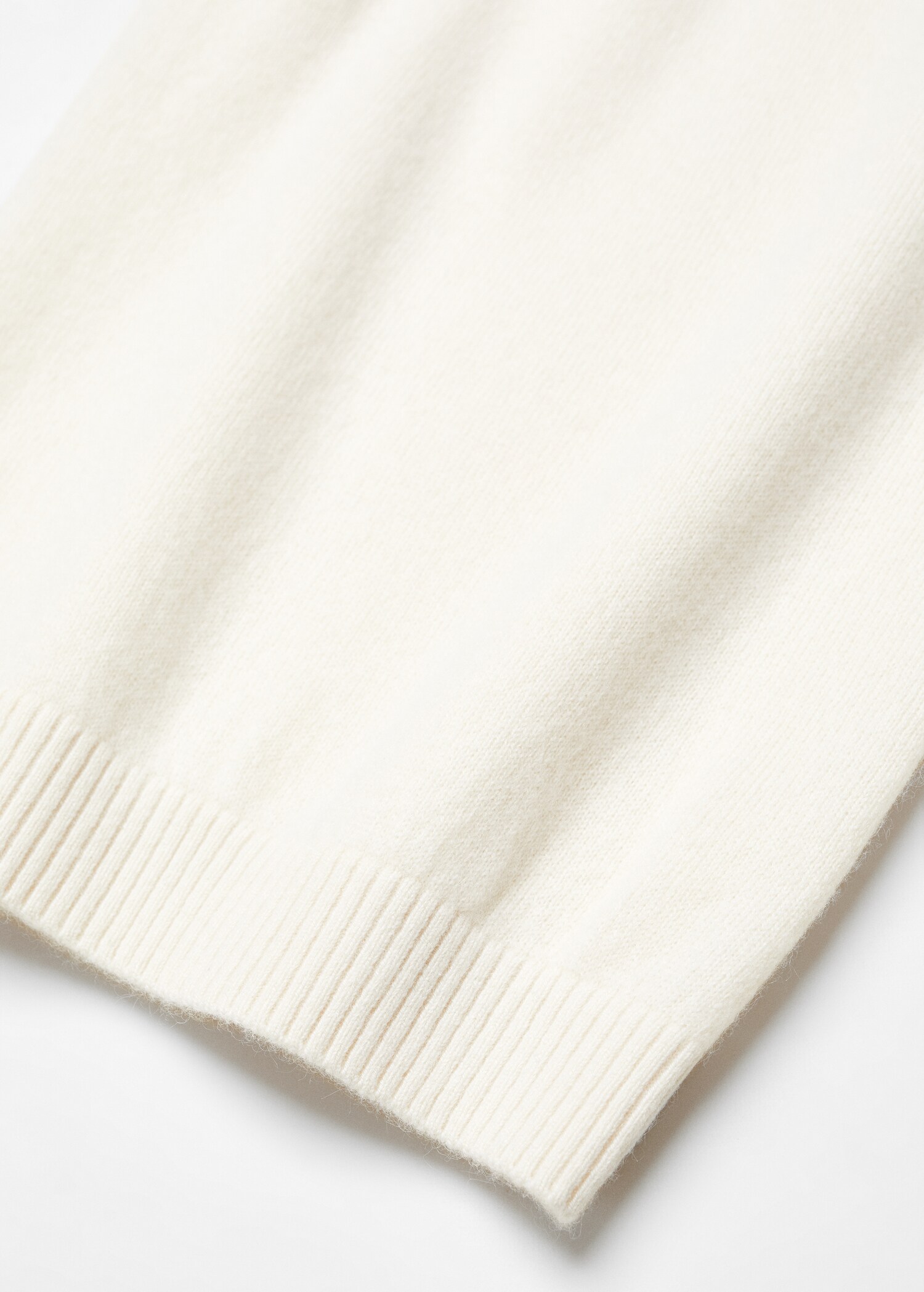 100% cashmere trousers - Details of the article 8