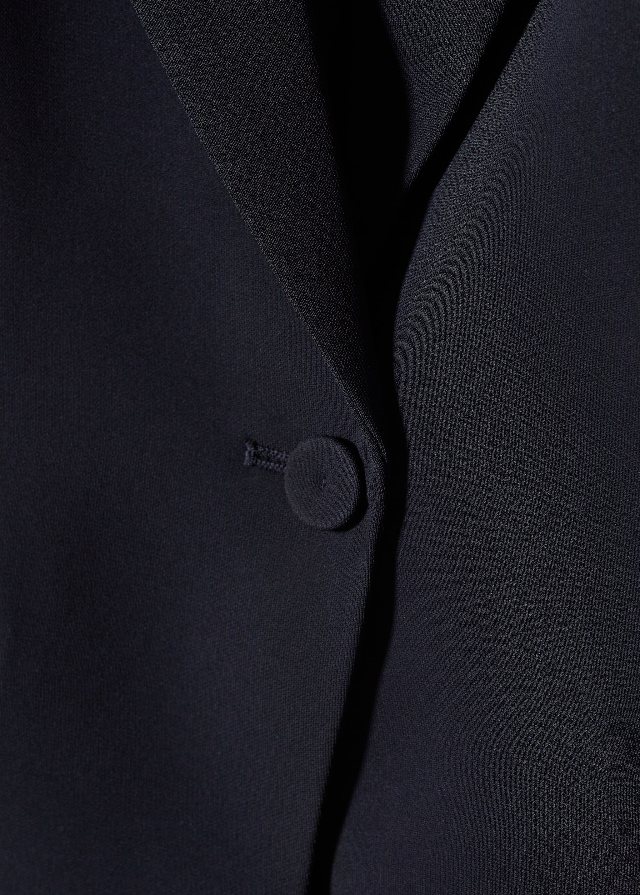 Suit jacket with buttons  - Detaliu al articolului 8