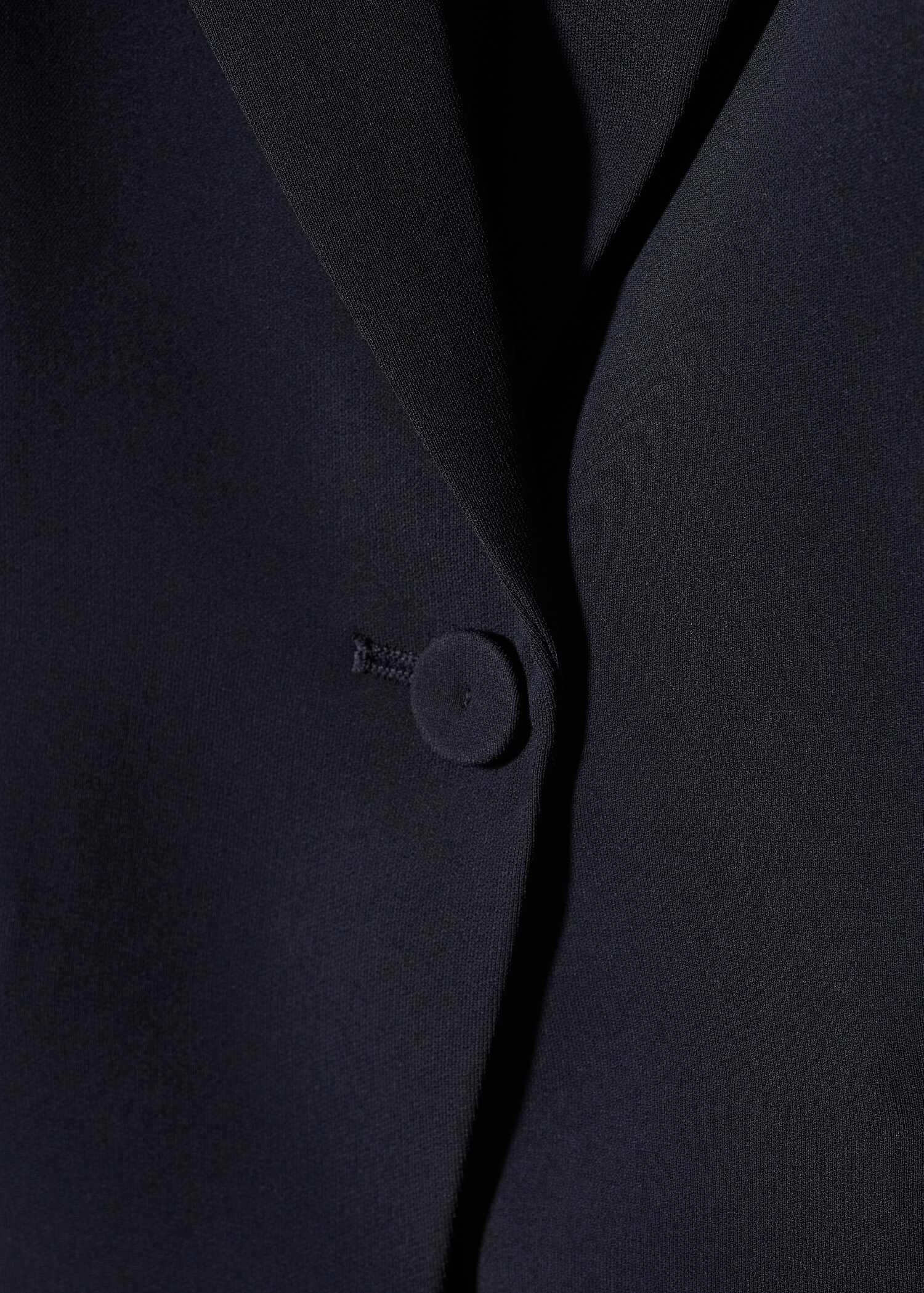 Suit jacket with buttons  - Detaliu al articolului 8