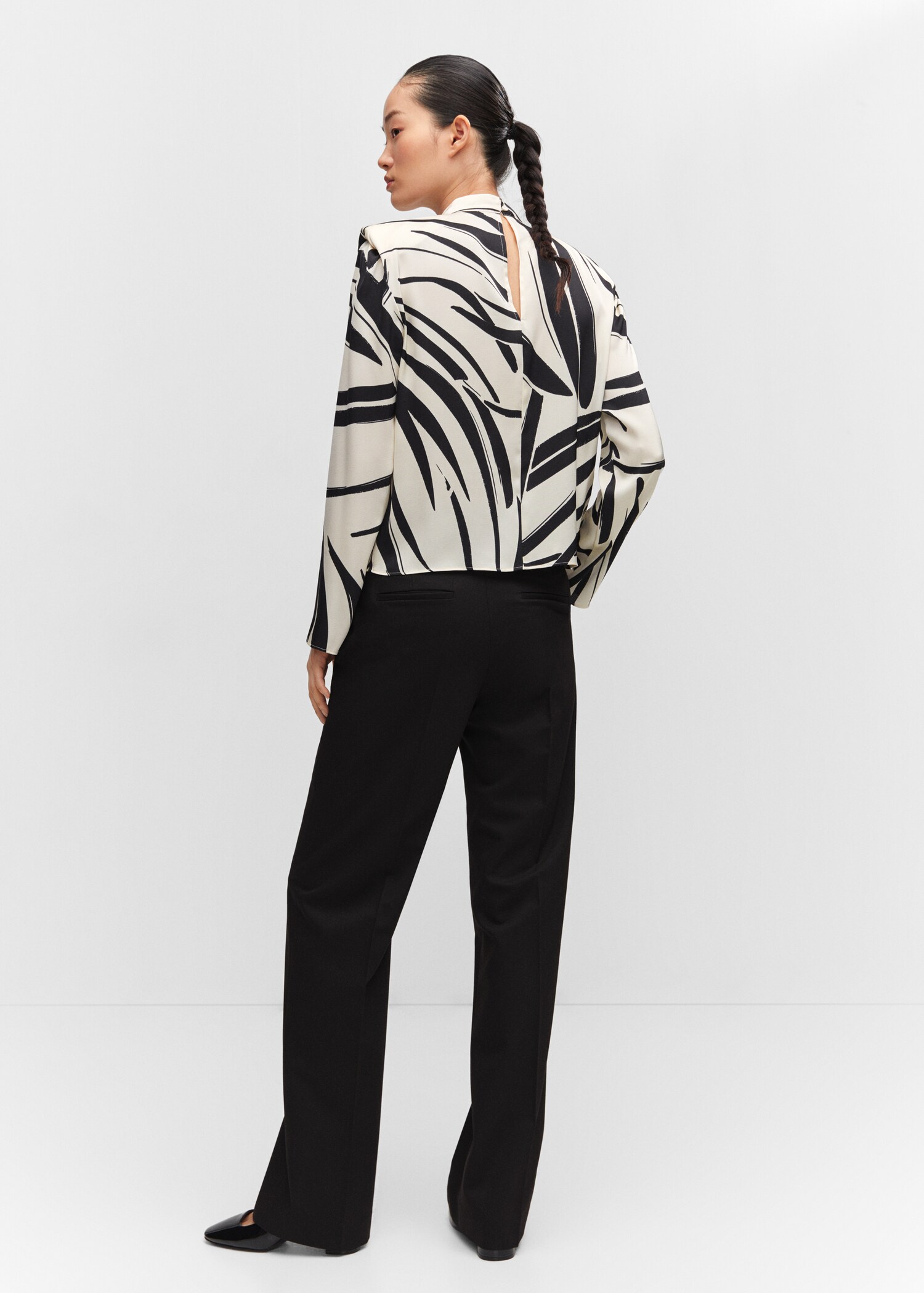 Blouse imprimée épaulettes - Verso de l’article