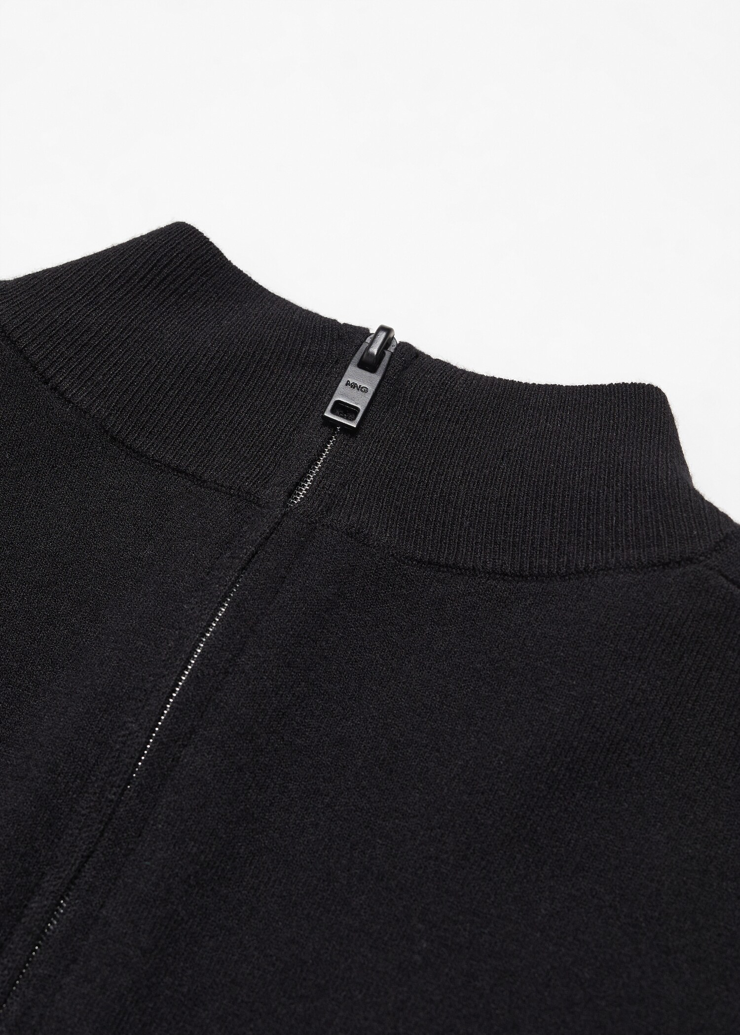 Fine-knit sweater with zip  - Details of the article 8