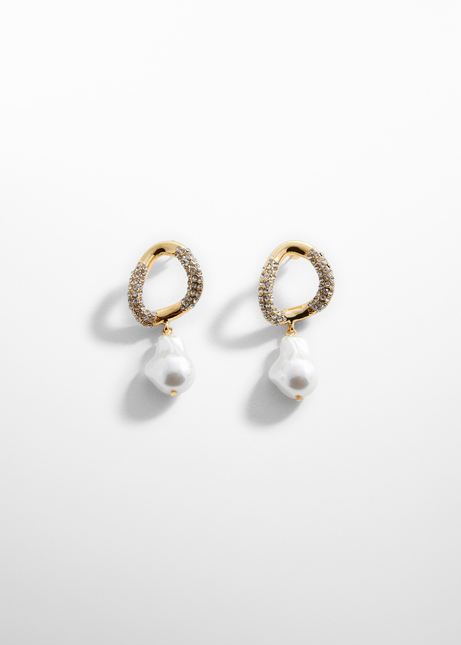 Pearl-bead hoops earrings - Barang tanpa model