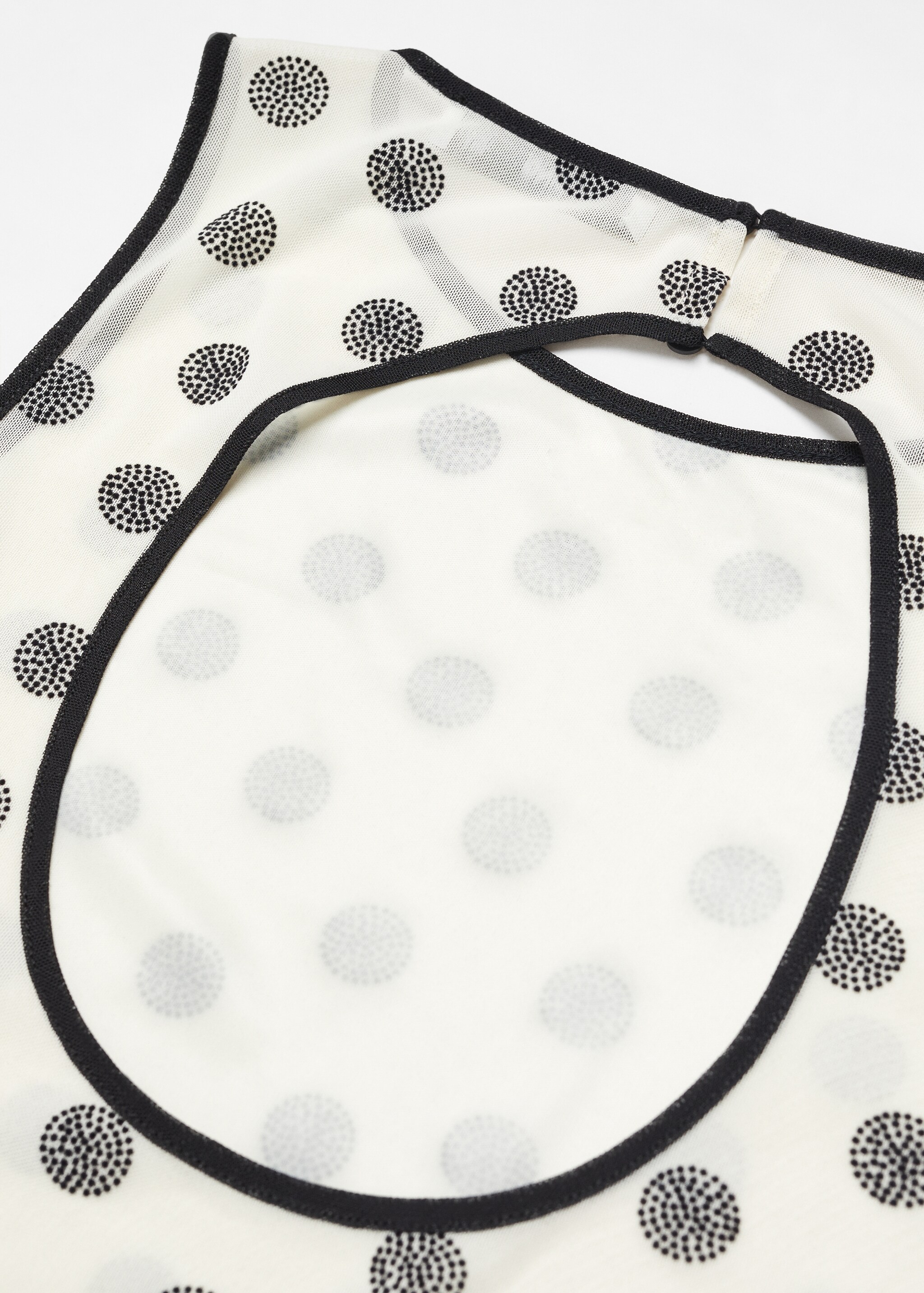 Printed top with open back - Details of the article 8