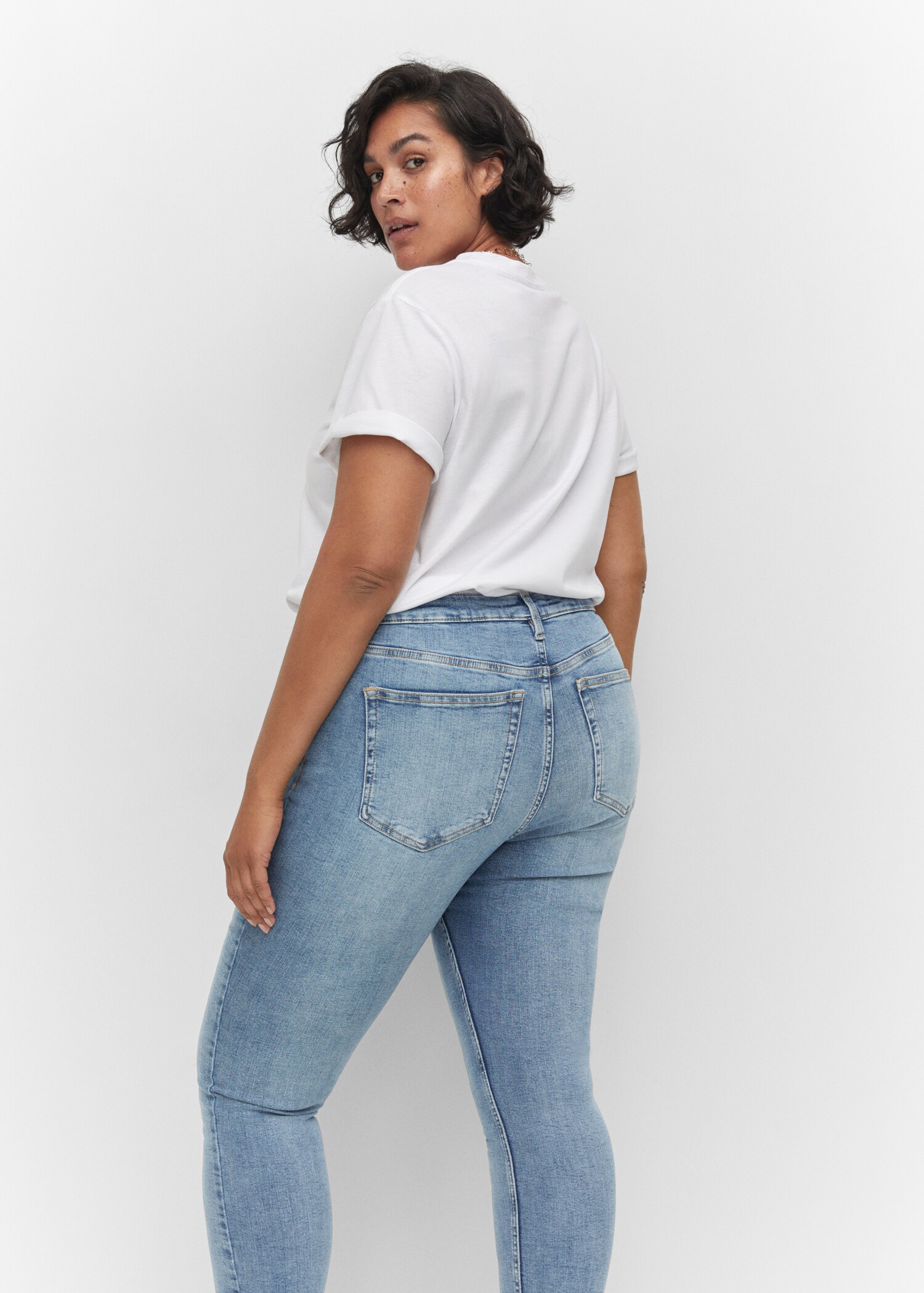 High-rise skinny jeans - Details of the article 4