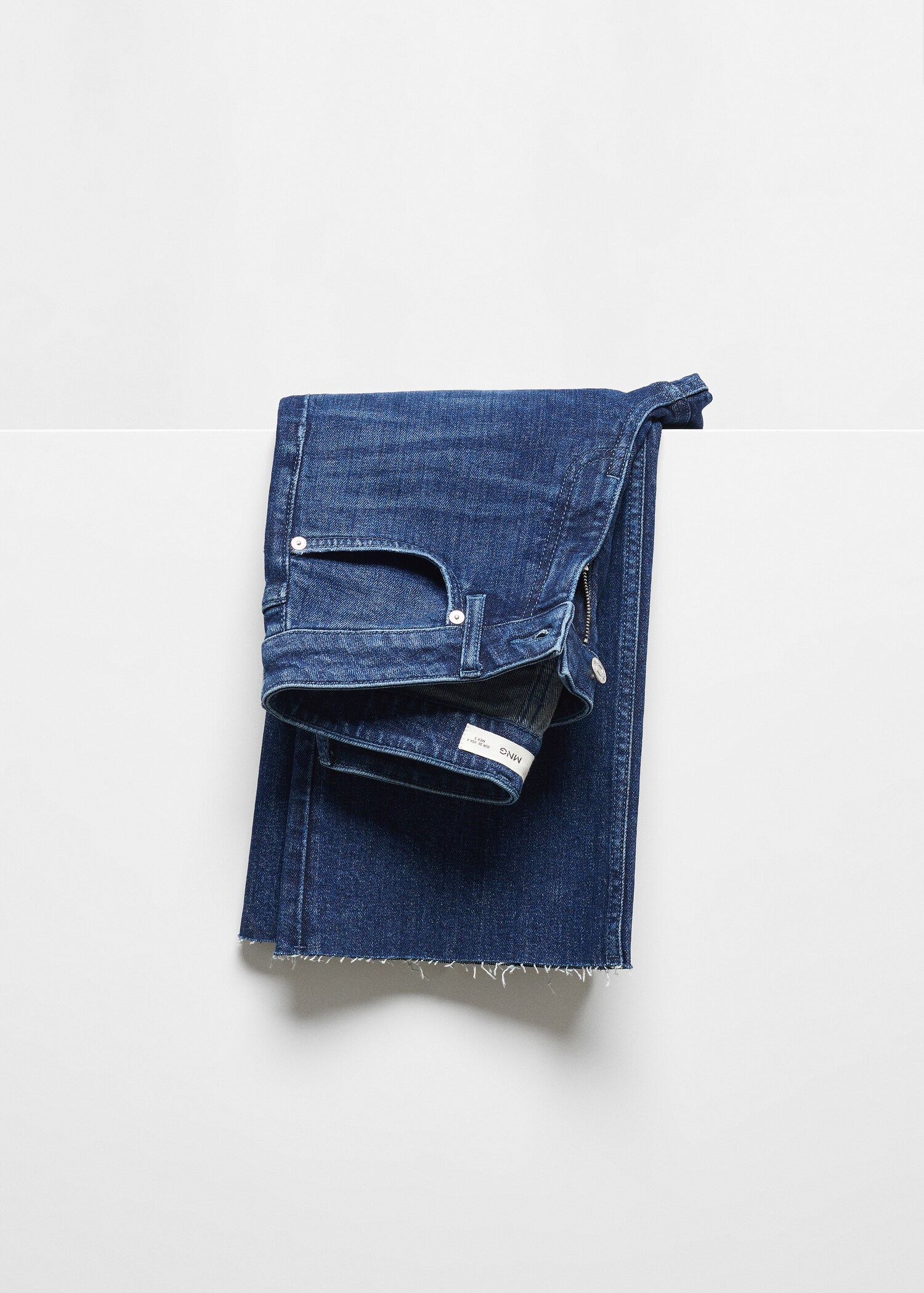 Jeans flare taille normale - Détail de l'article 8