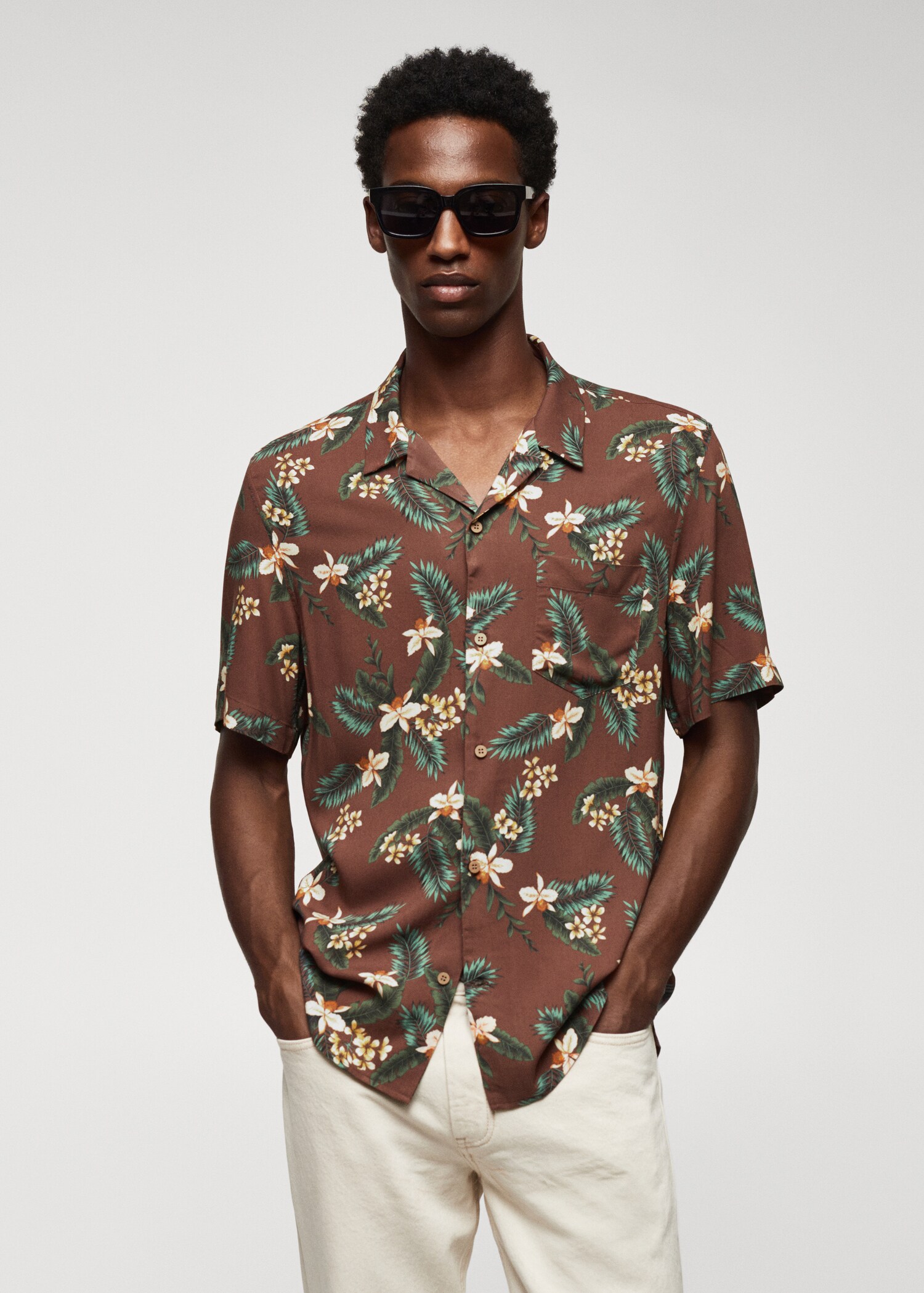 Regular Fit-Hemd mit Hawaiiprint - Mittlere Ansicht