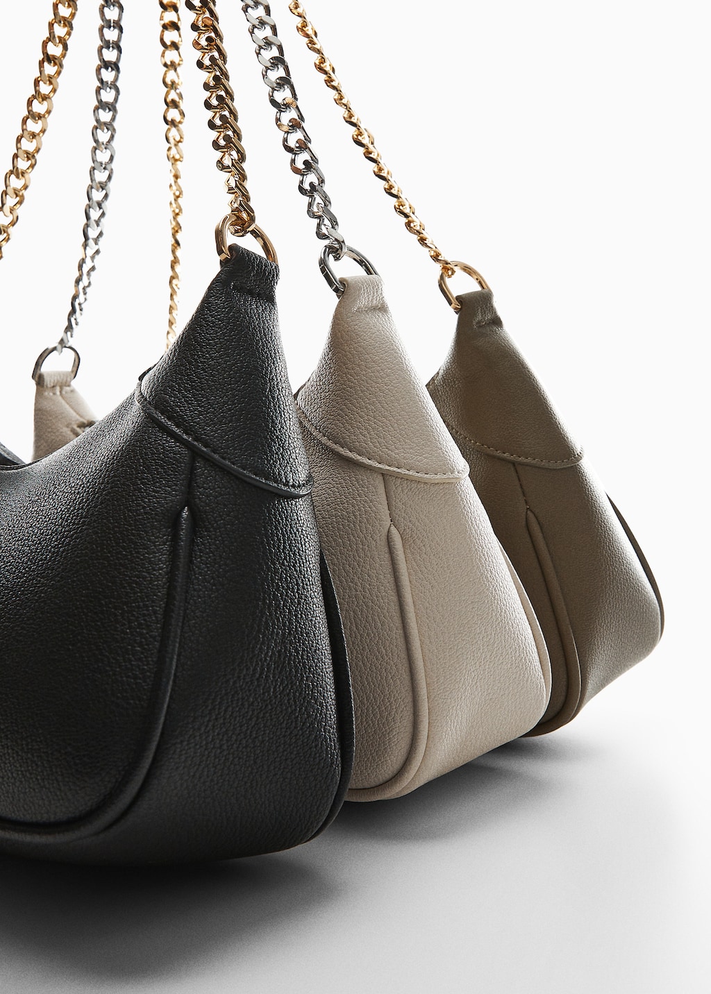 Crossbody bag with chain detail sale