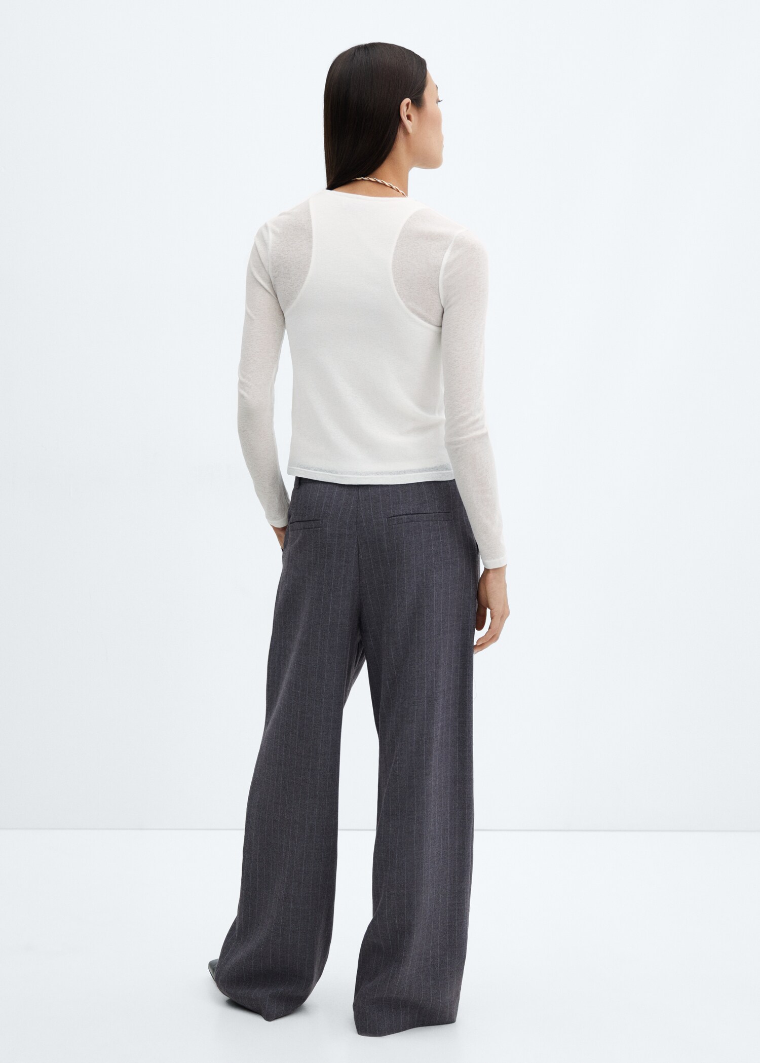 Contrasting cotton-blend T-shirt - Reverse of the article