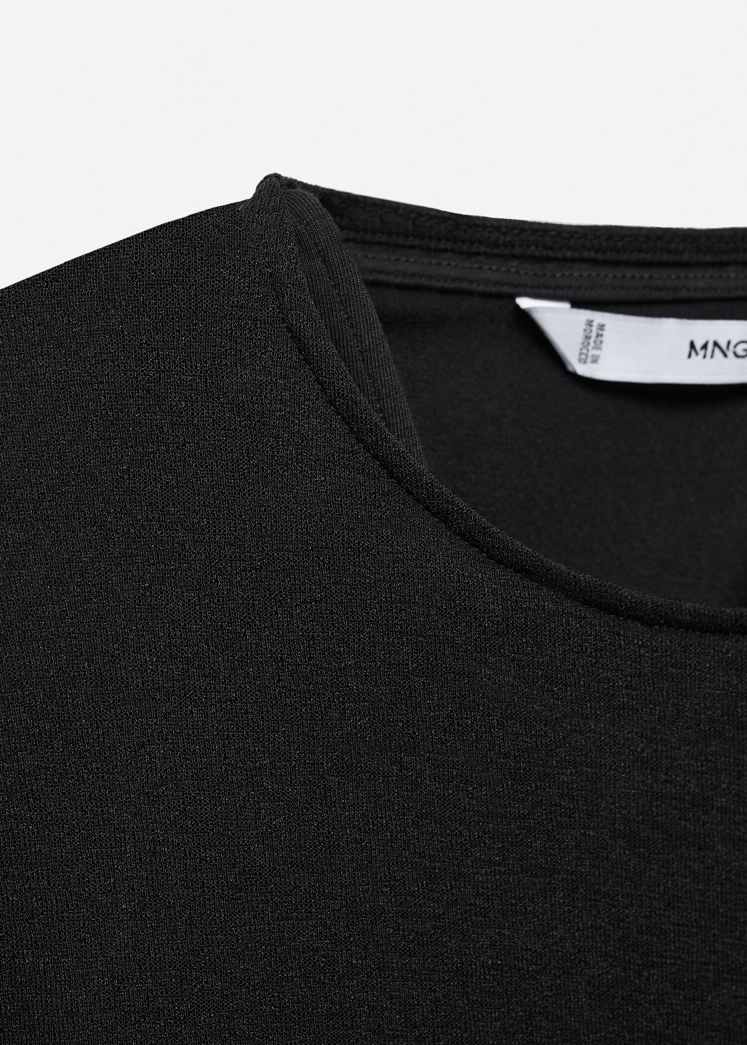 Contrasting cotton-blend T-shirt - Details of the article 8