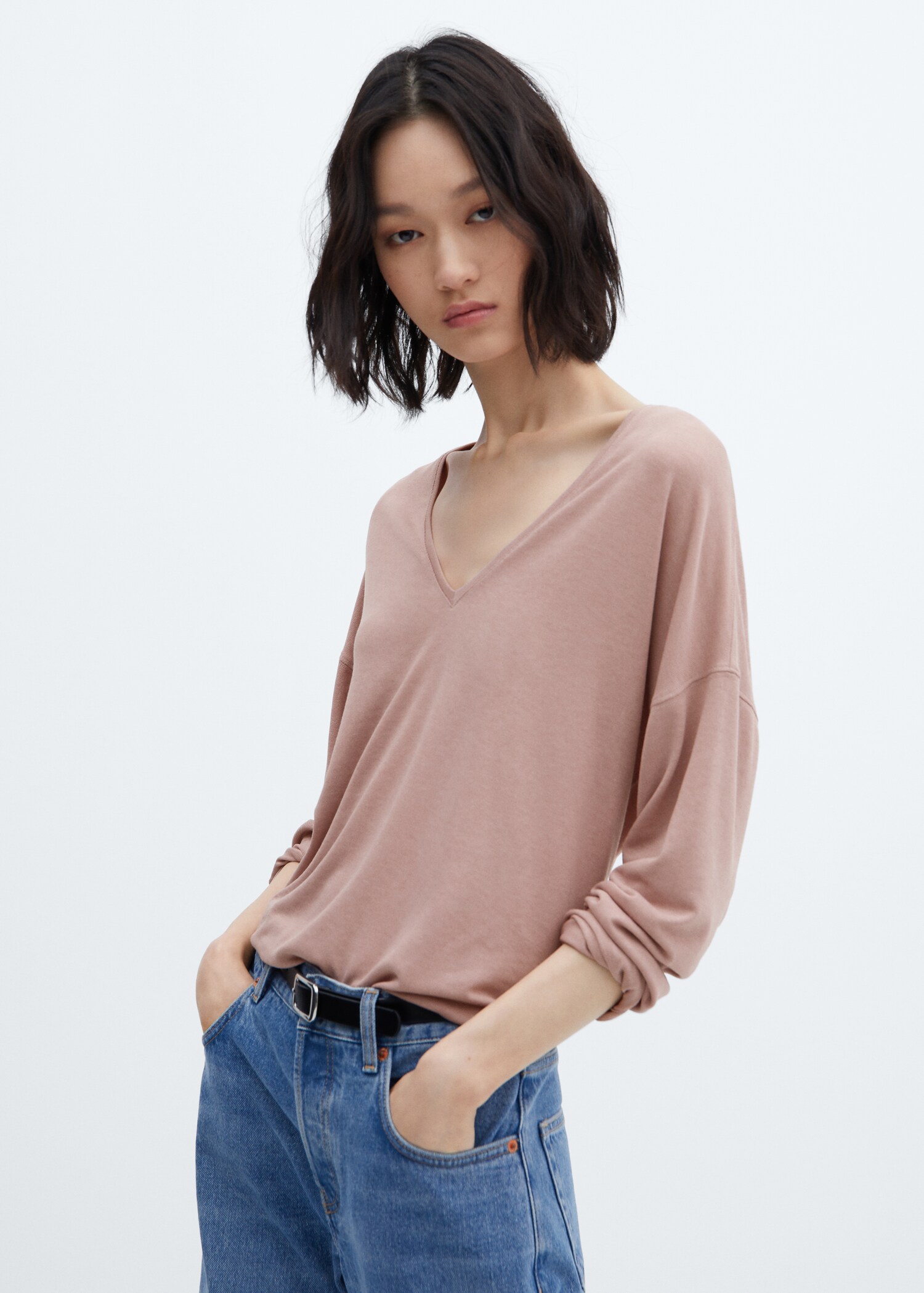 T-shirt manches longues col V - Plan moyen