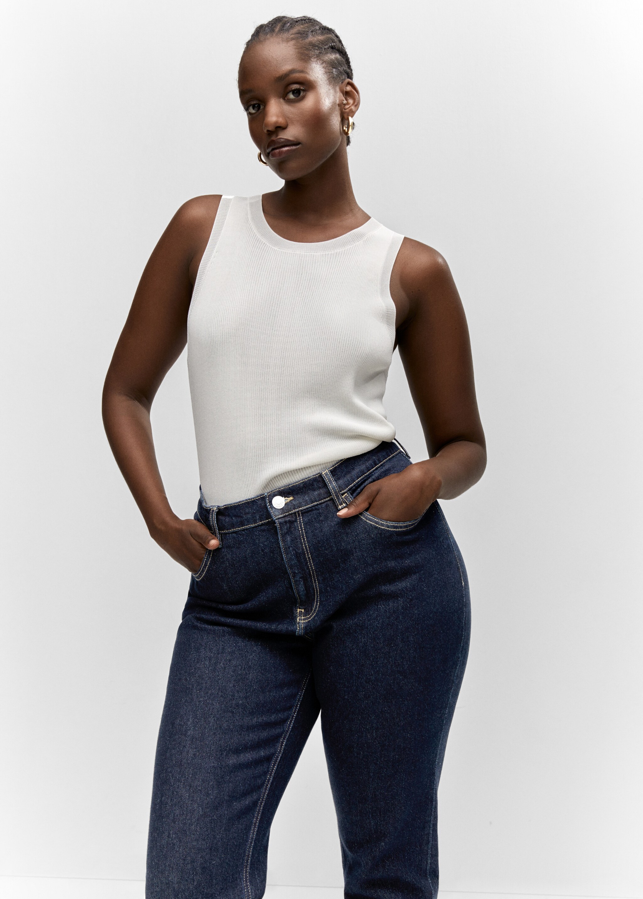 Mom comfort high-rise jeans - Details of the article 5