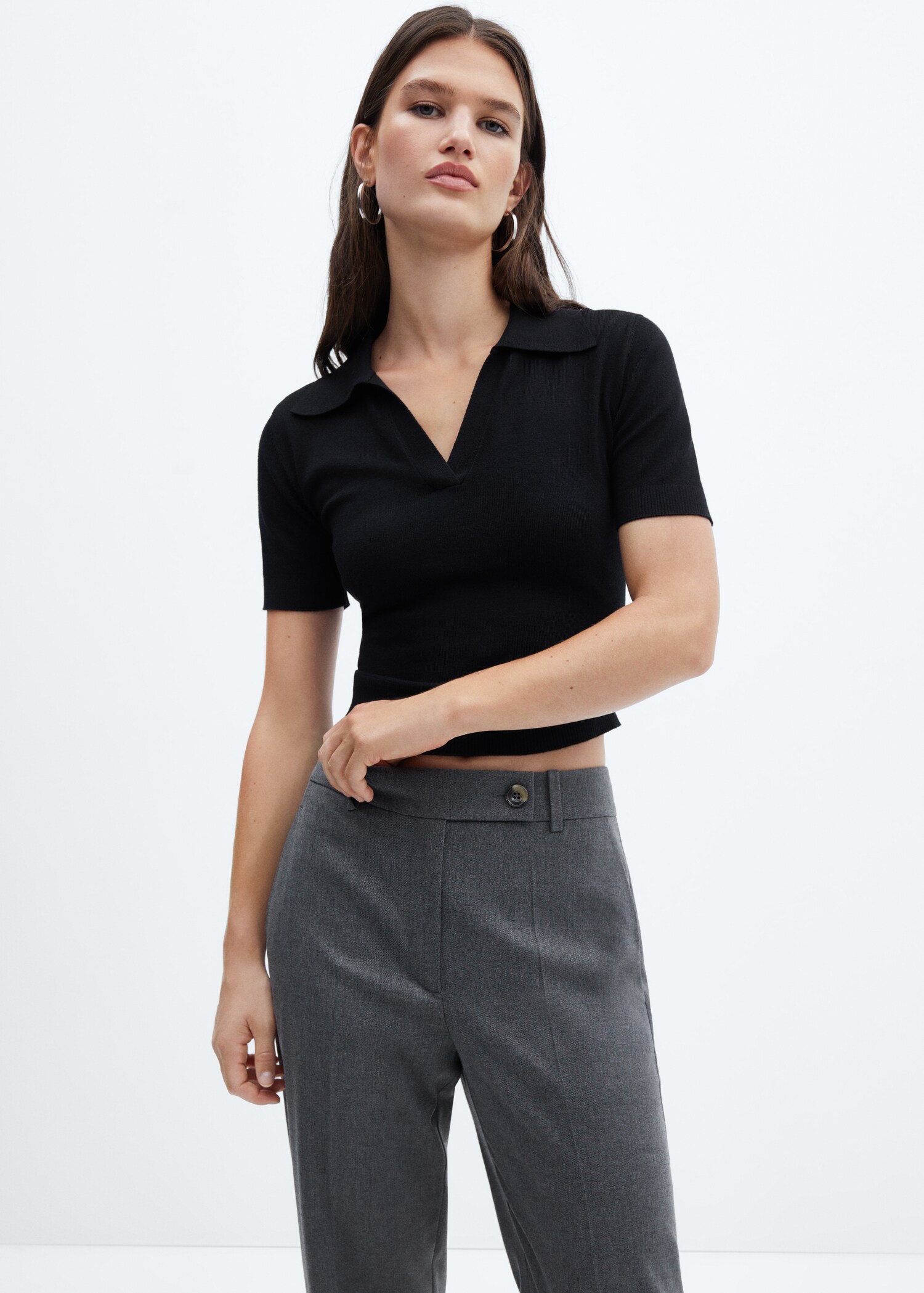 Straight trousers with side button - Details of the article 1