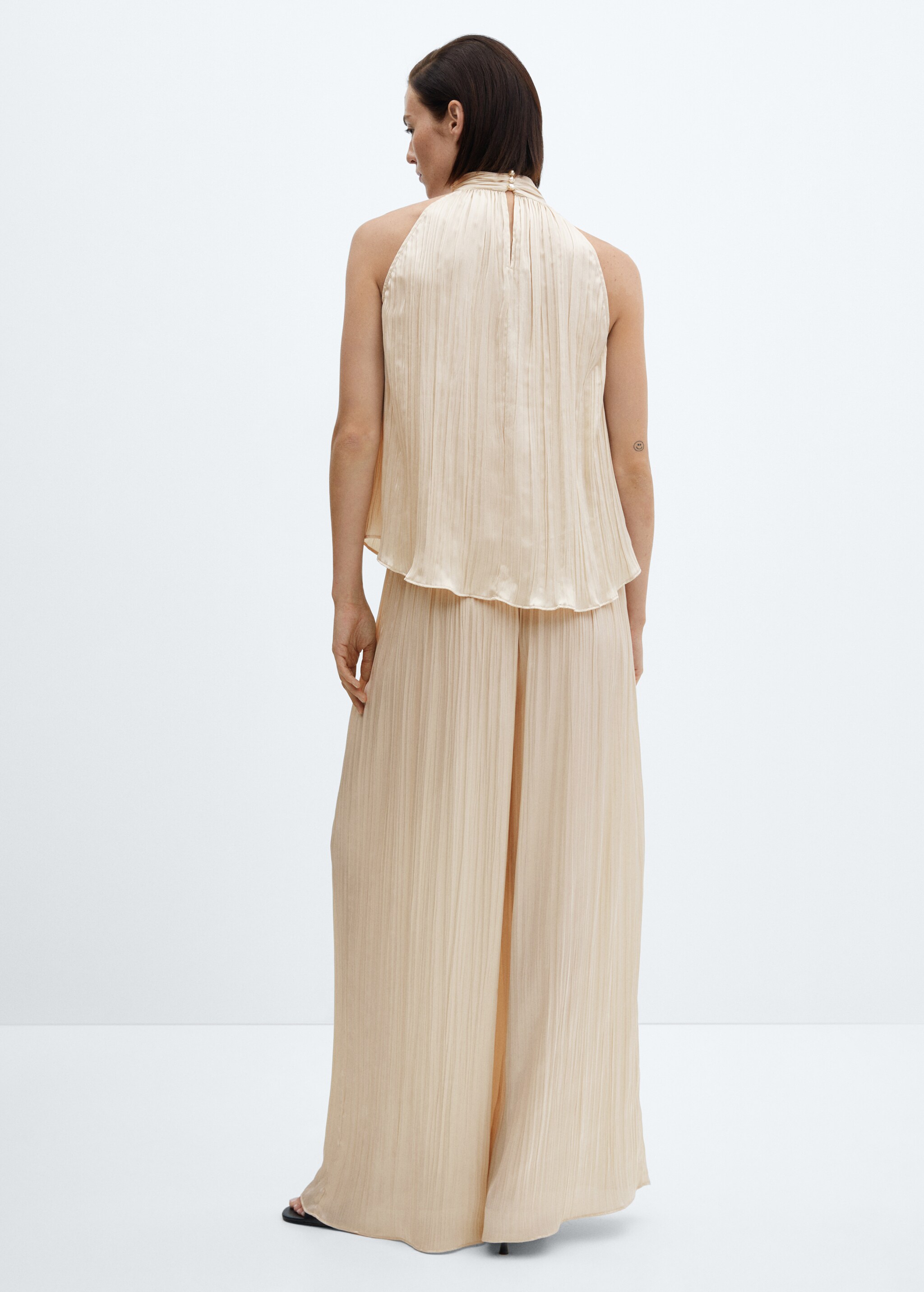 Pleated palazzo trousers - Reverse of the article