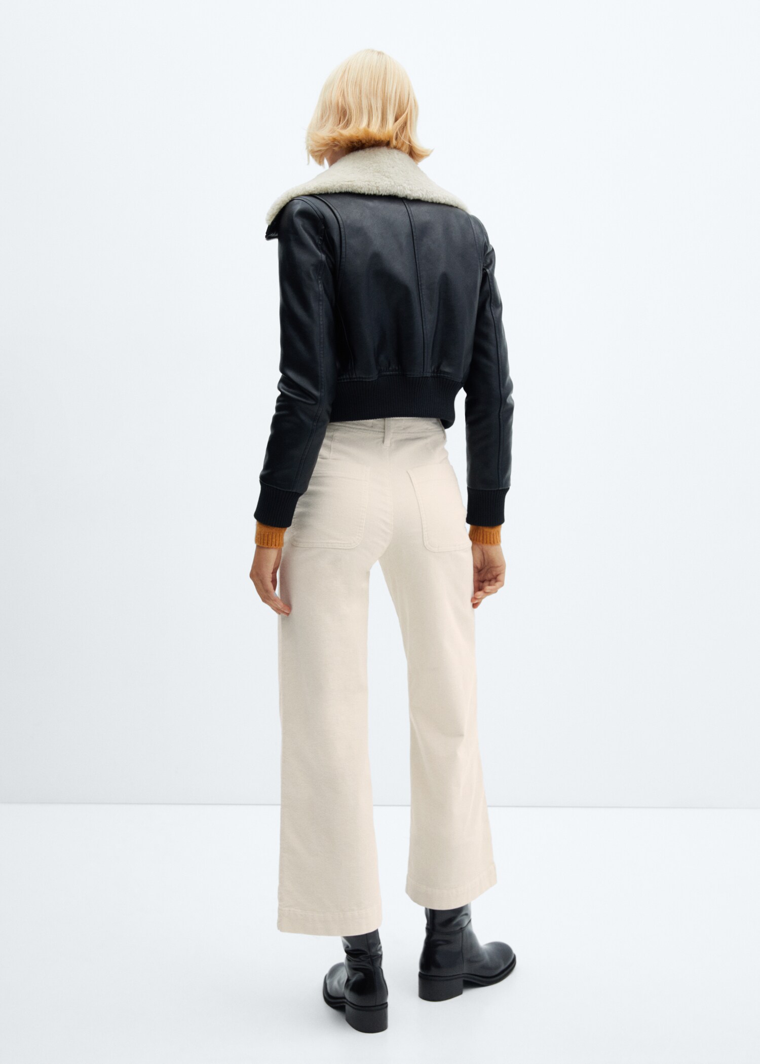 Corduroy culotte trousers - Reverse of the article
