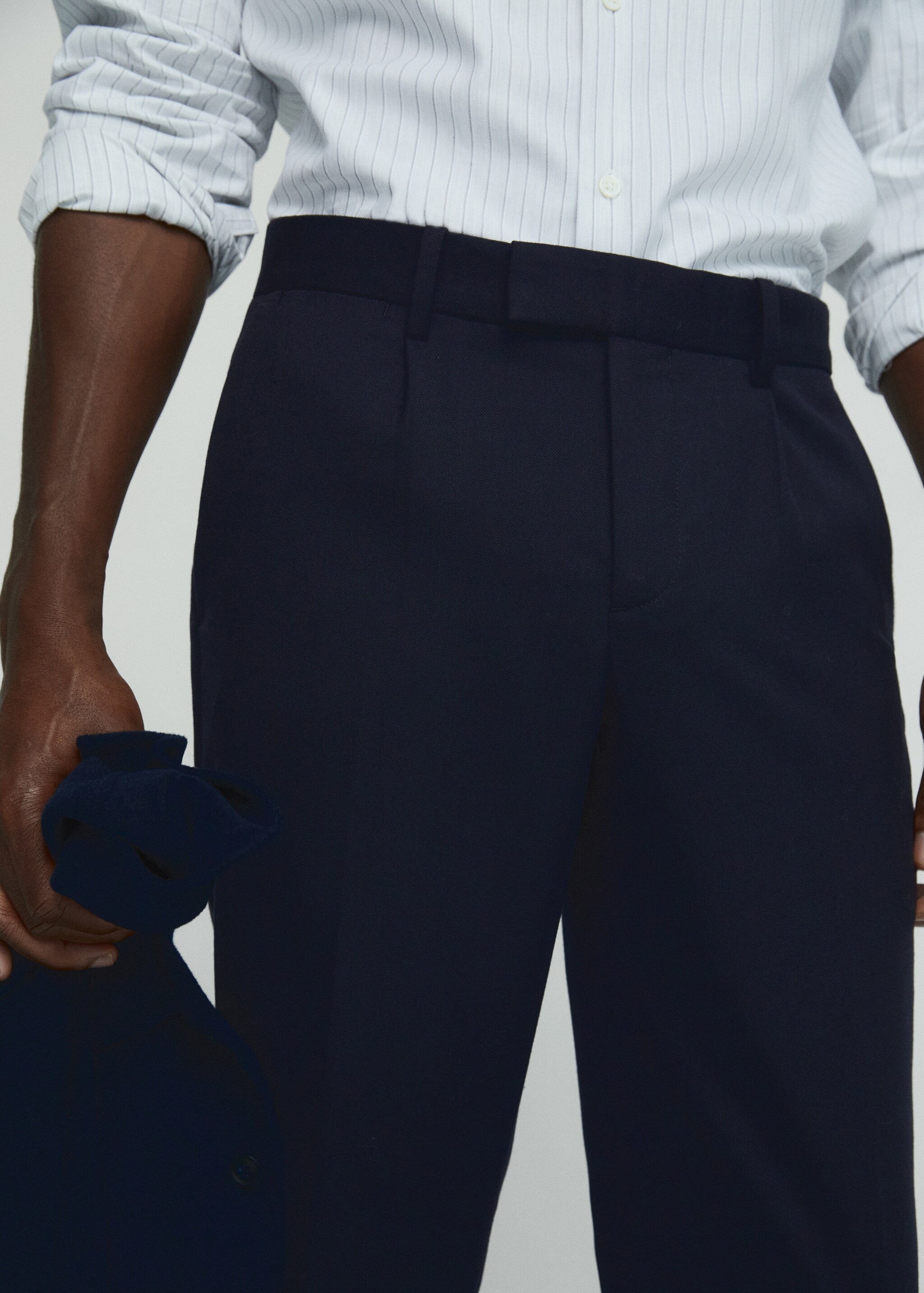 Pleat detail wool trousers - Details of the article 1