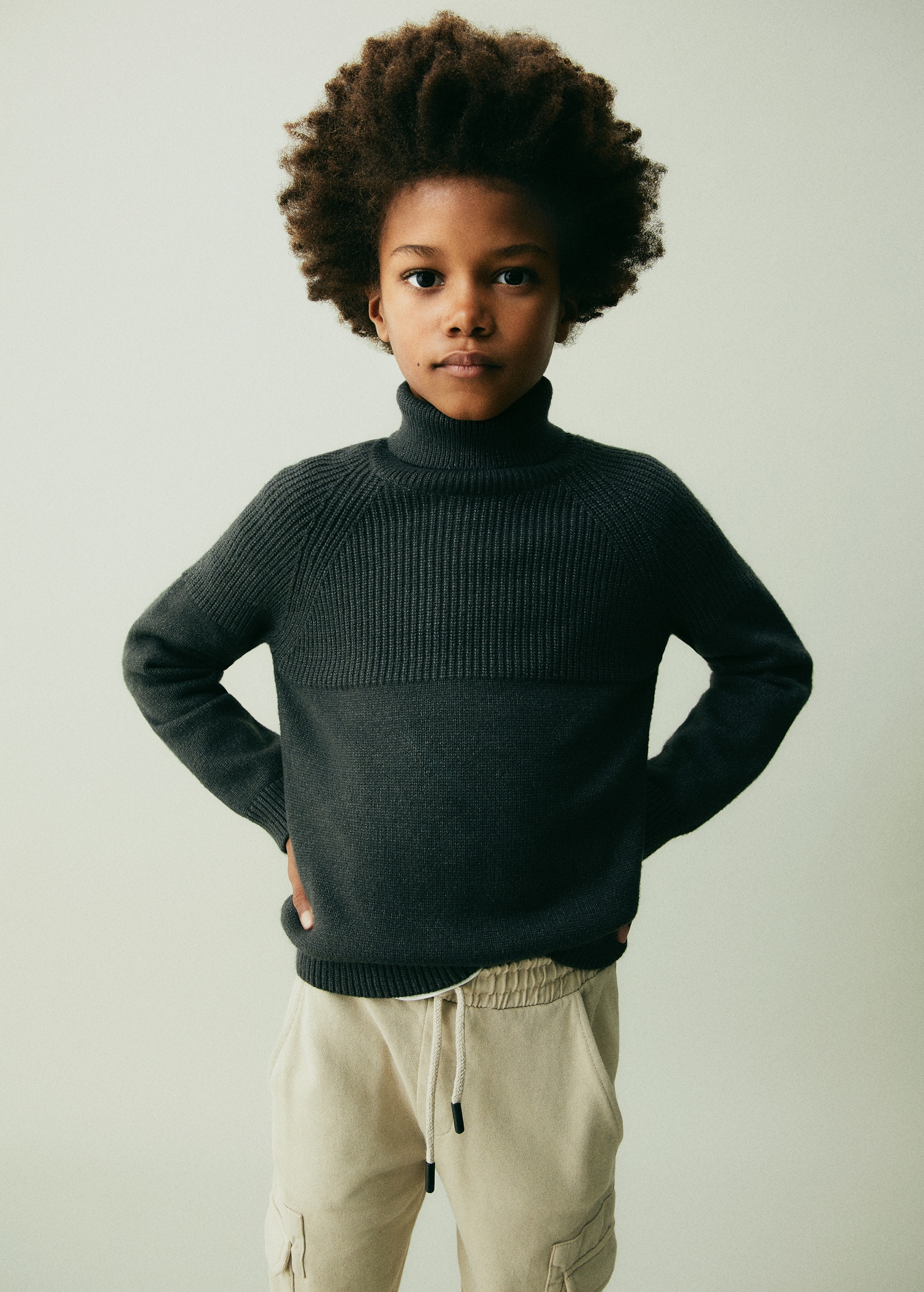 Sueter Negro Jersey Negro De Cuello Vuelto Cómo Combinar Jersey